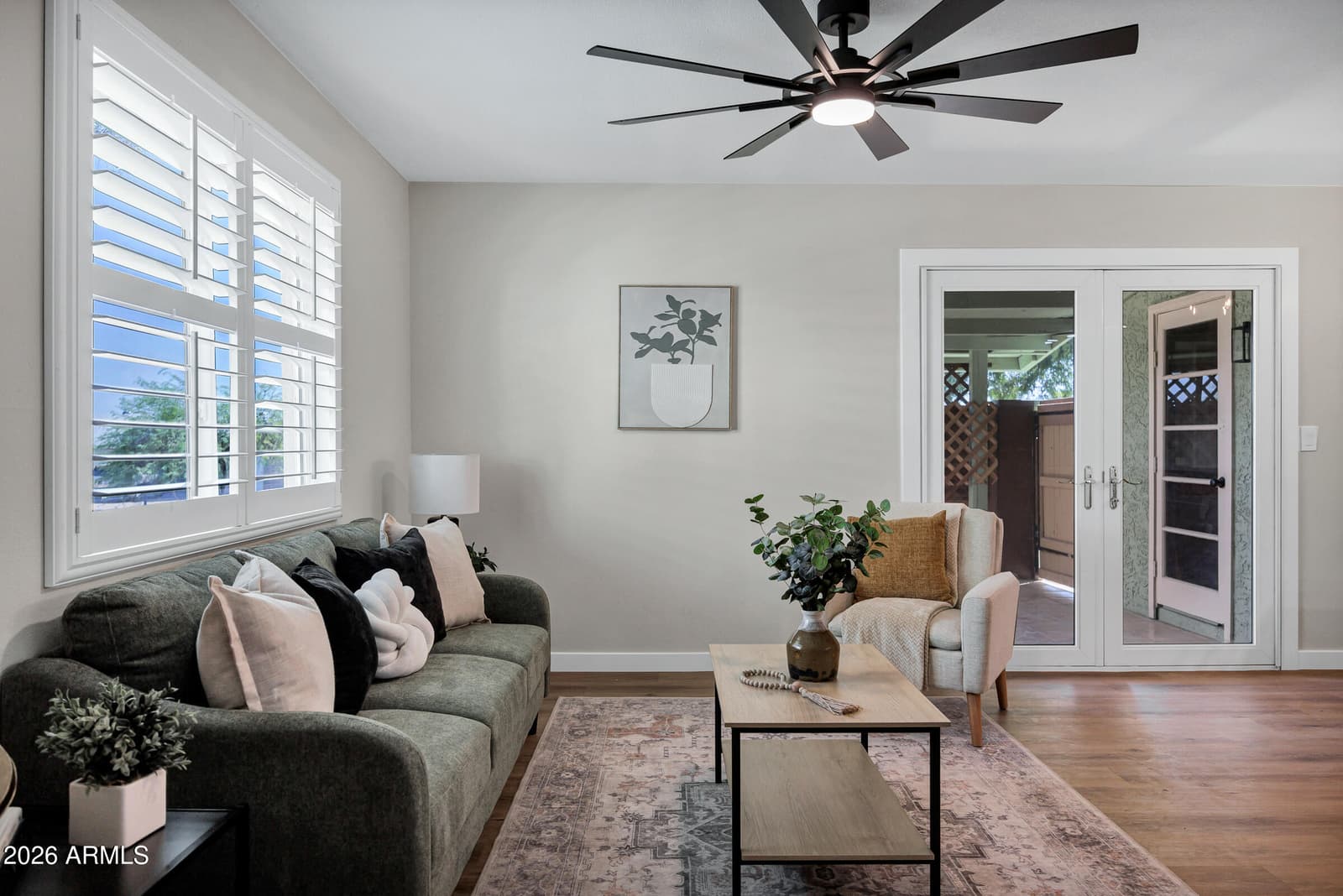 10208 N 8TH Place B, Phoenix, AZ 85020 — photo 3 of 25
