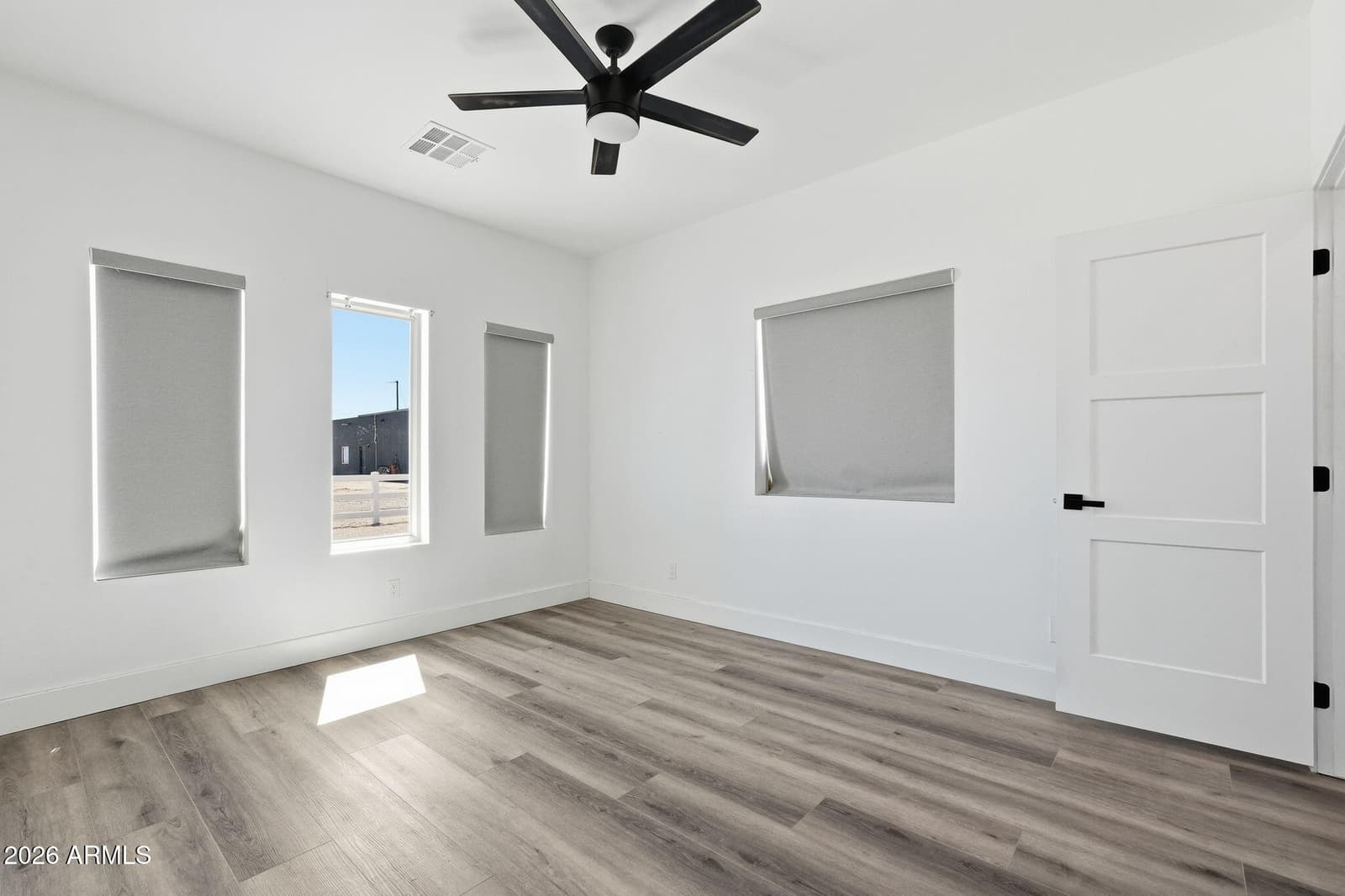 4210 N ROBLE Circle, Eloy, AZ 85131 — photo 10 of 30