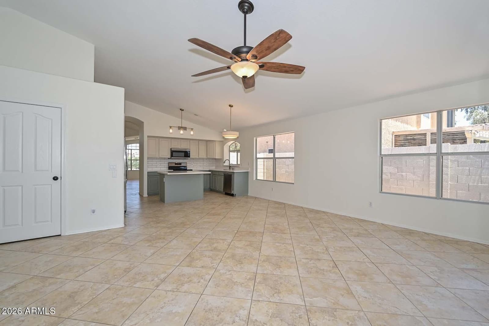 7911 W Kimberly Way, Glendale, AZ 85308 — photo 16 of 47