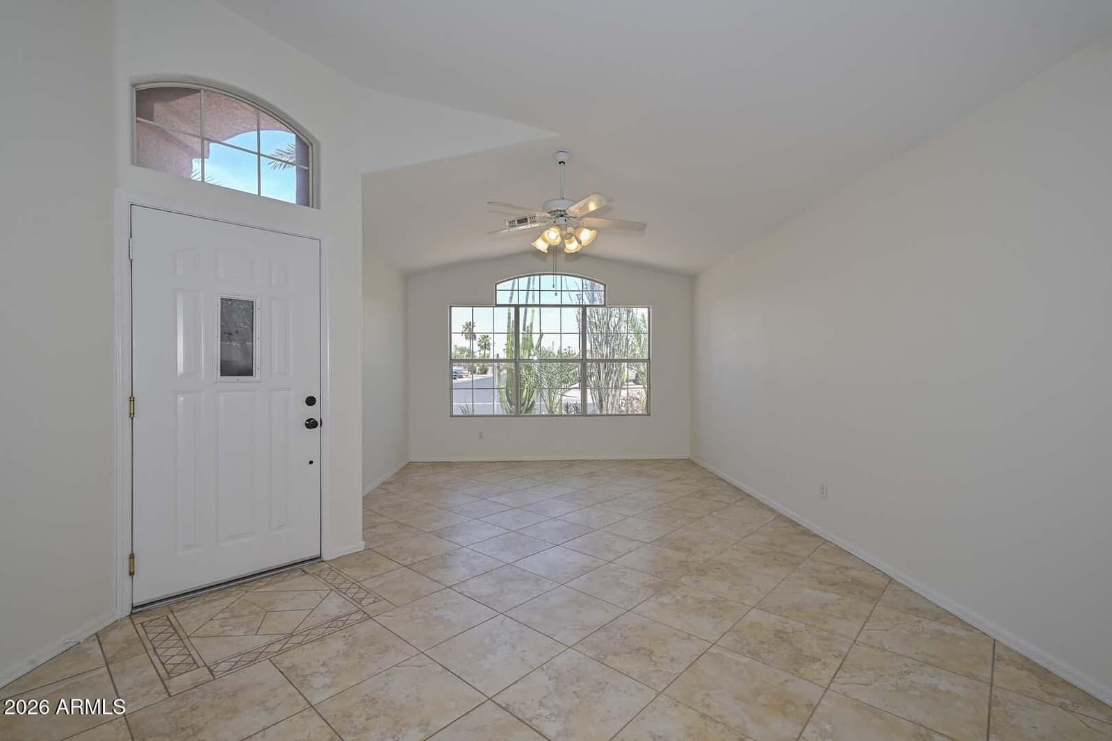7911 W Kimberly Way, Glendale, AZ 85308 — photo 6 of 47