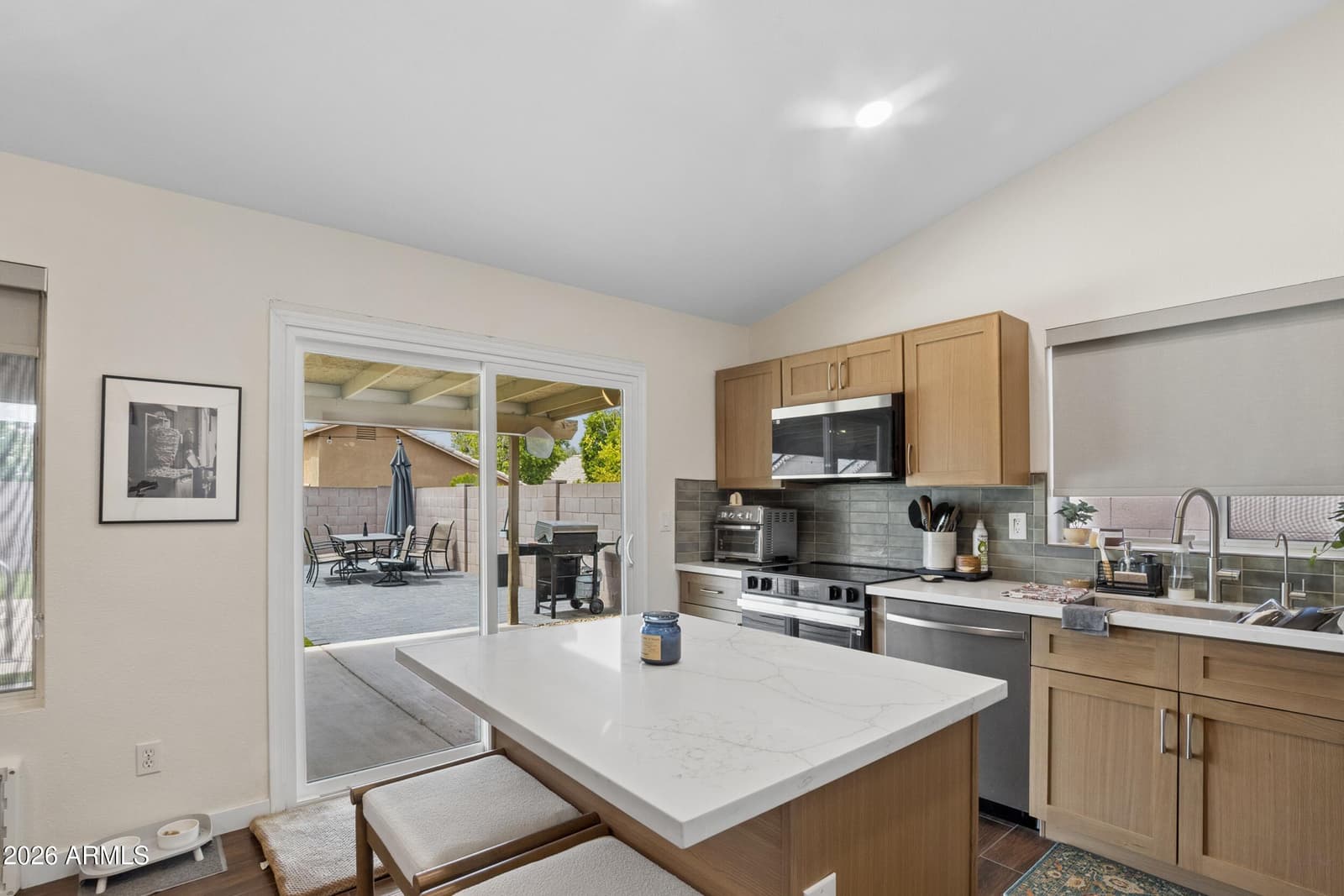 10727 E EL MORO Avenue, Mesa, AZ 85208 — photo 11 of 34