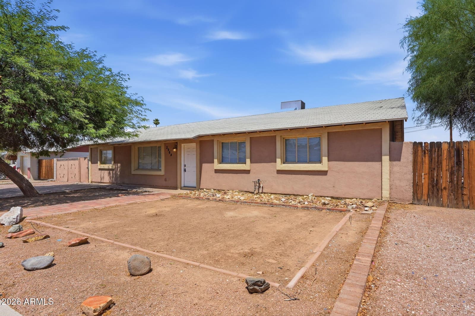 2964 N 53RD Drive, Phoenix, AZ 85031 — photo 1 of 39