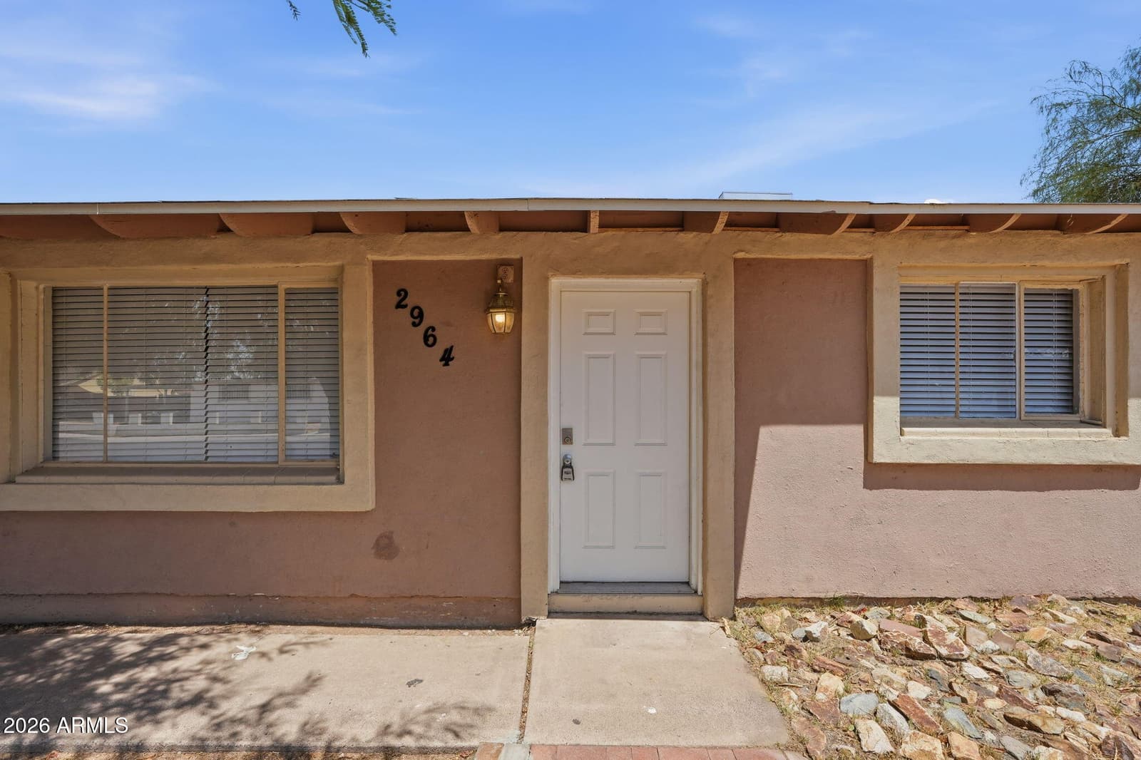 2964 N 53RD Drive, Phoenix, AZ 85031 — photo 4 of 39