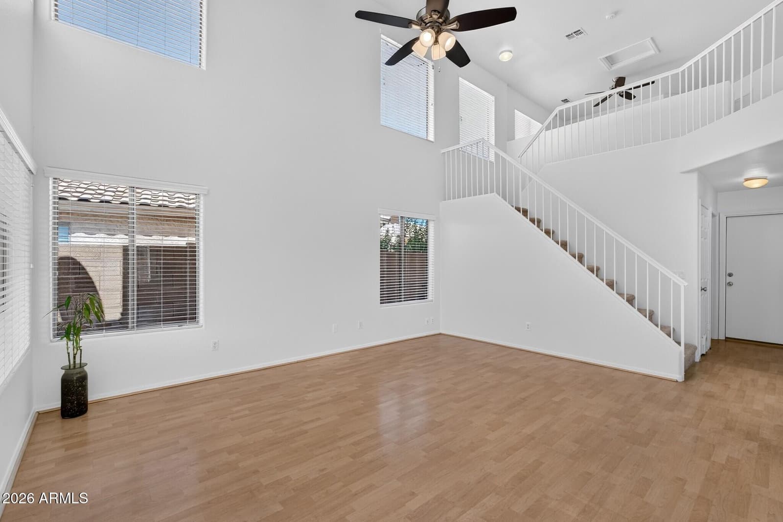 1633 E BARBARITA Avenue, Gilbert, AZ 85234 — photo 11 of 47