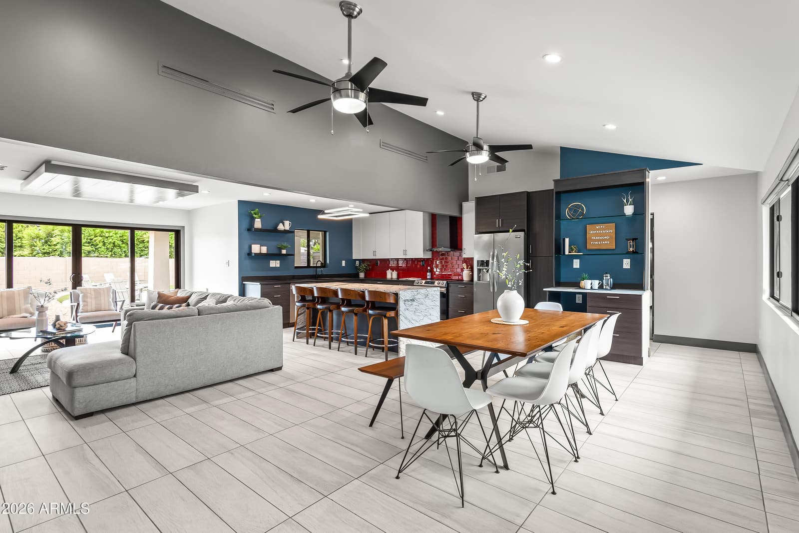 711 W NORTHERN Avenue, Phoenix, AZ 85021 — photo 4 of 28
