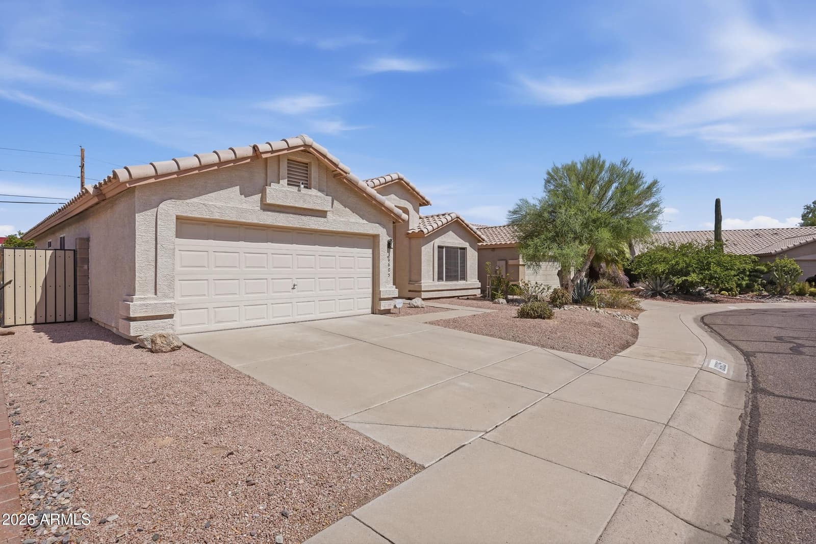 16605 N 23RD Place, Phoenix, AZ 85022 — photo 3 of 40