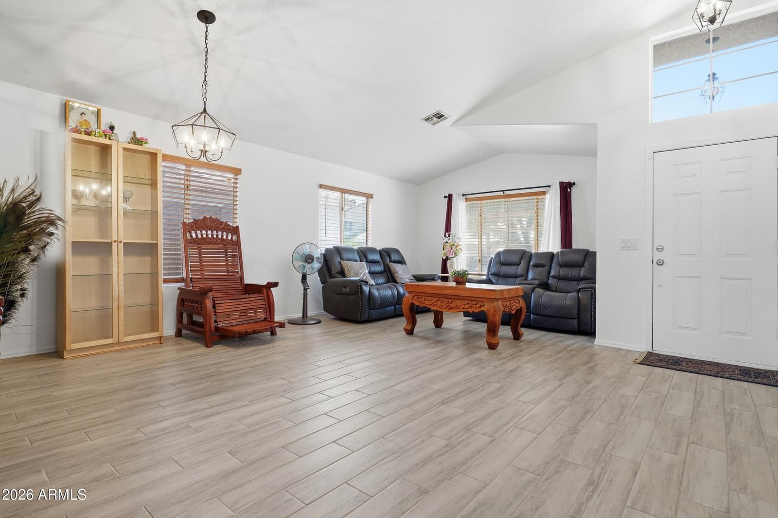 16605 N 23RD Place, Phoenix, AZ 85022 — photo 7 of 40