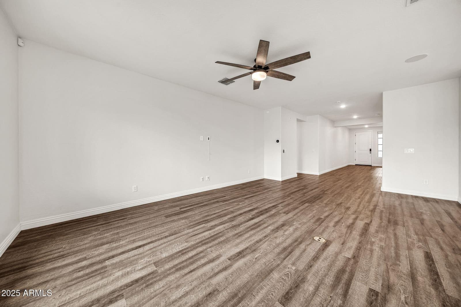 14338 W REDFIELD Road, Surprise, AZ 85379 — photo 10 of 65