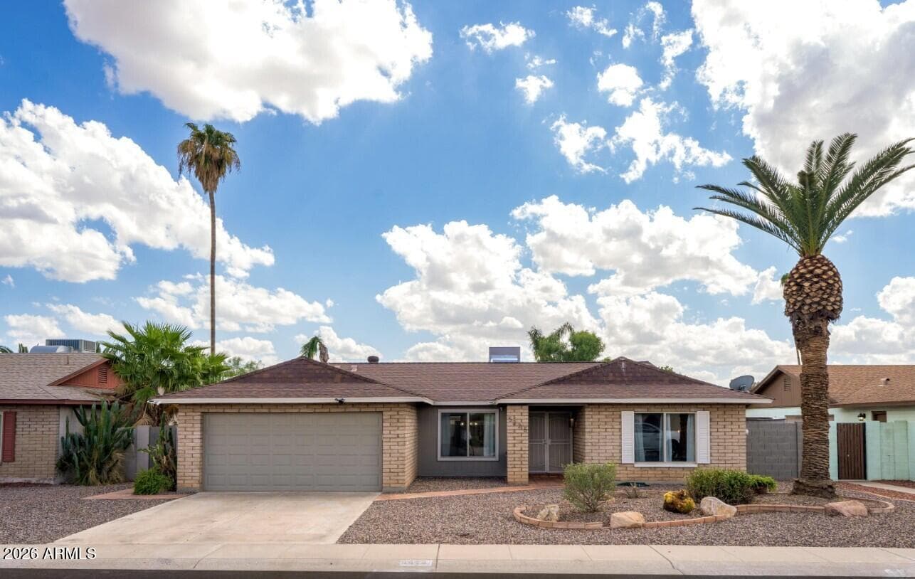 5325 W Mescal Street, Glendale, AZ 85304 — photo 1 of 28
