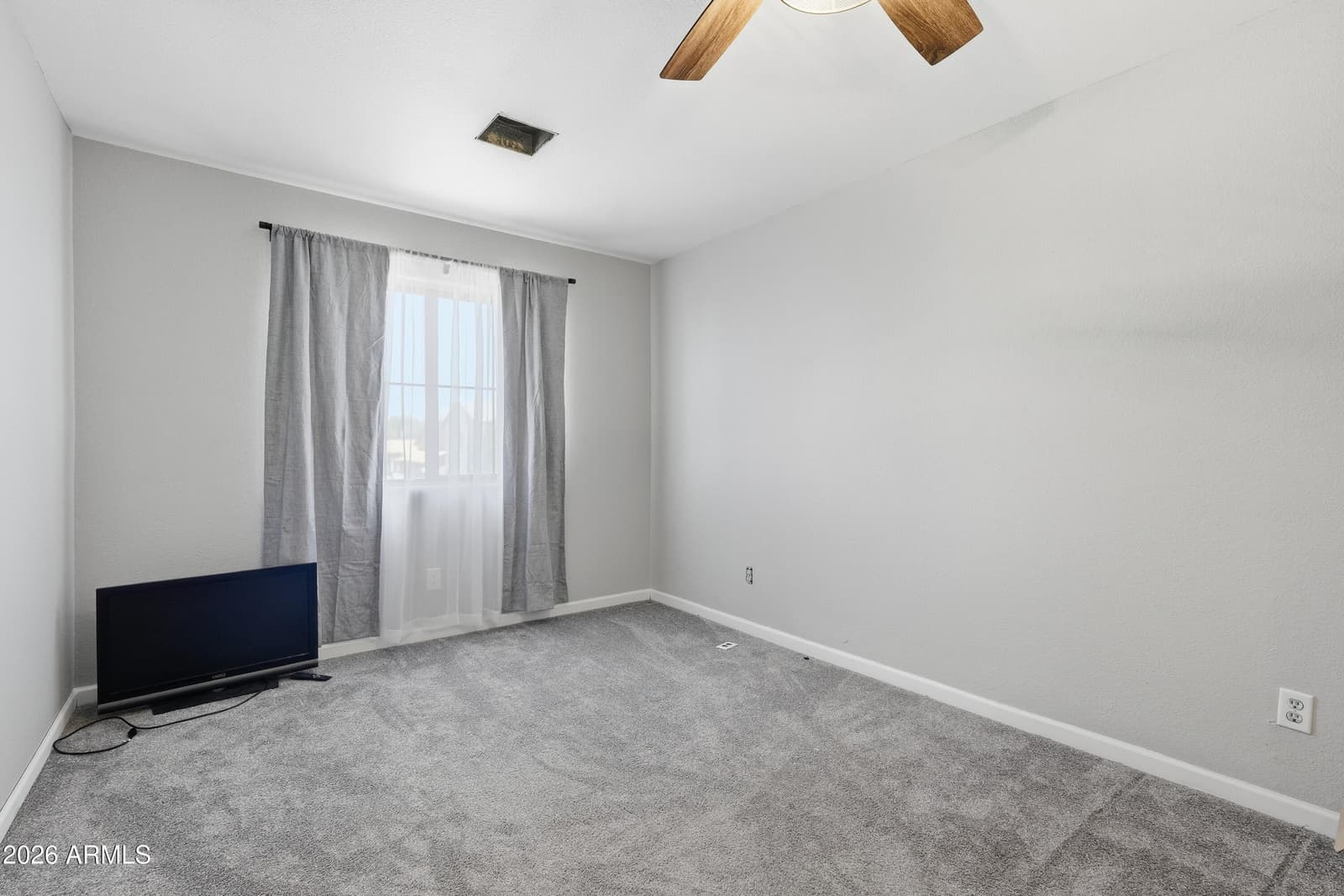 1425 S LINDSAY Road 16, Mesa, AZ 85204 — photo 26 of 41