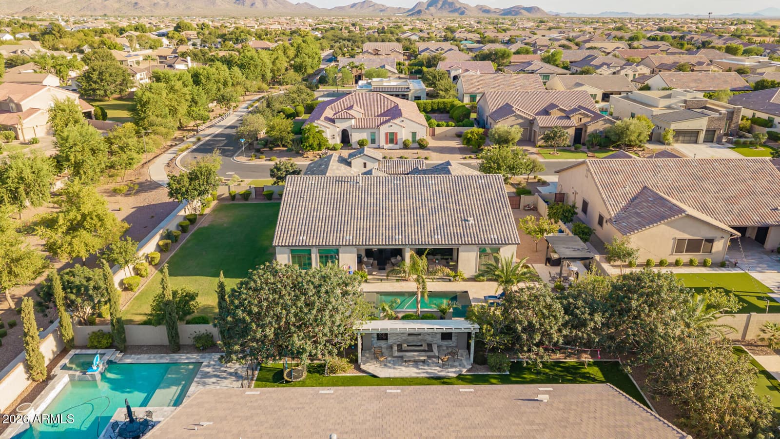 2580 E VALLEJO Drive, Gilbert, AZ 85298 — photo 18 of 90