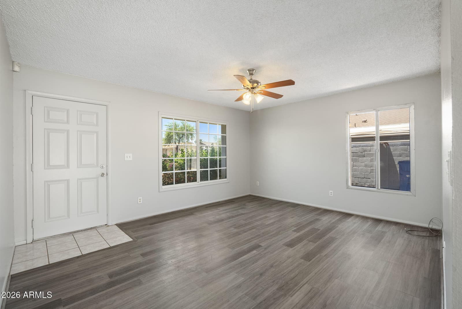 2932 E PERSHING Avenue, Phoenix, AZ 85032 — photo 4 of 38