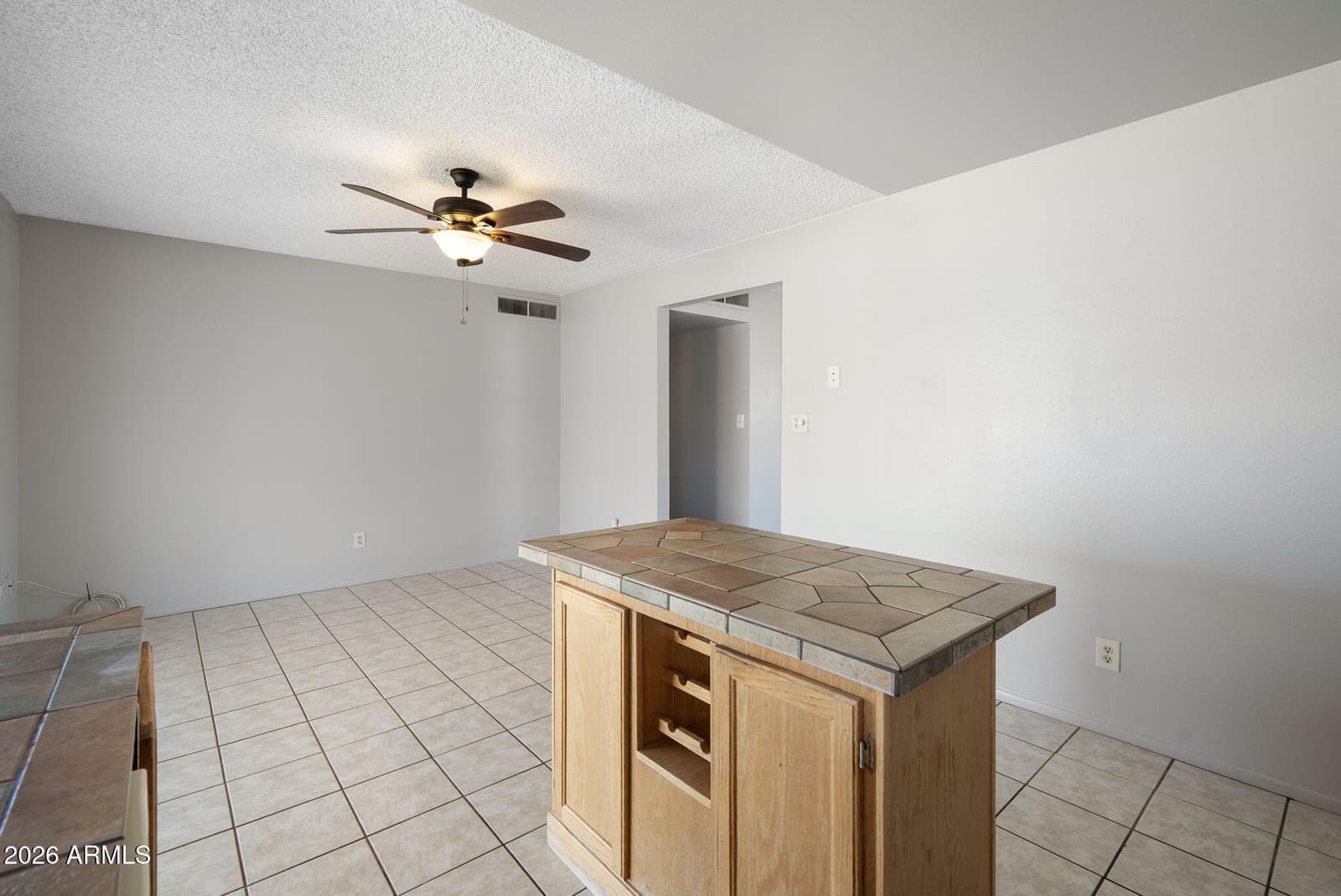 2932 E PERSHING Avenue, Phoenix, AZ 85032 — photo 9 of 38