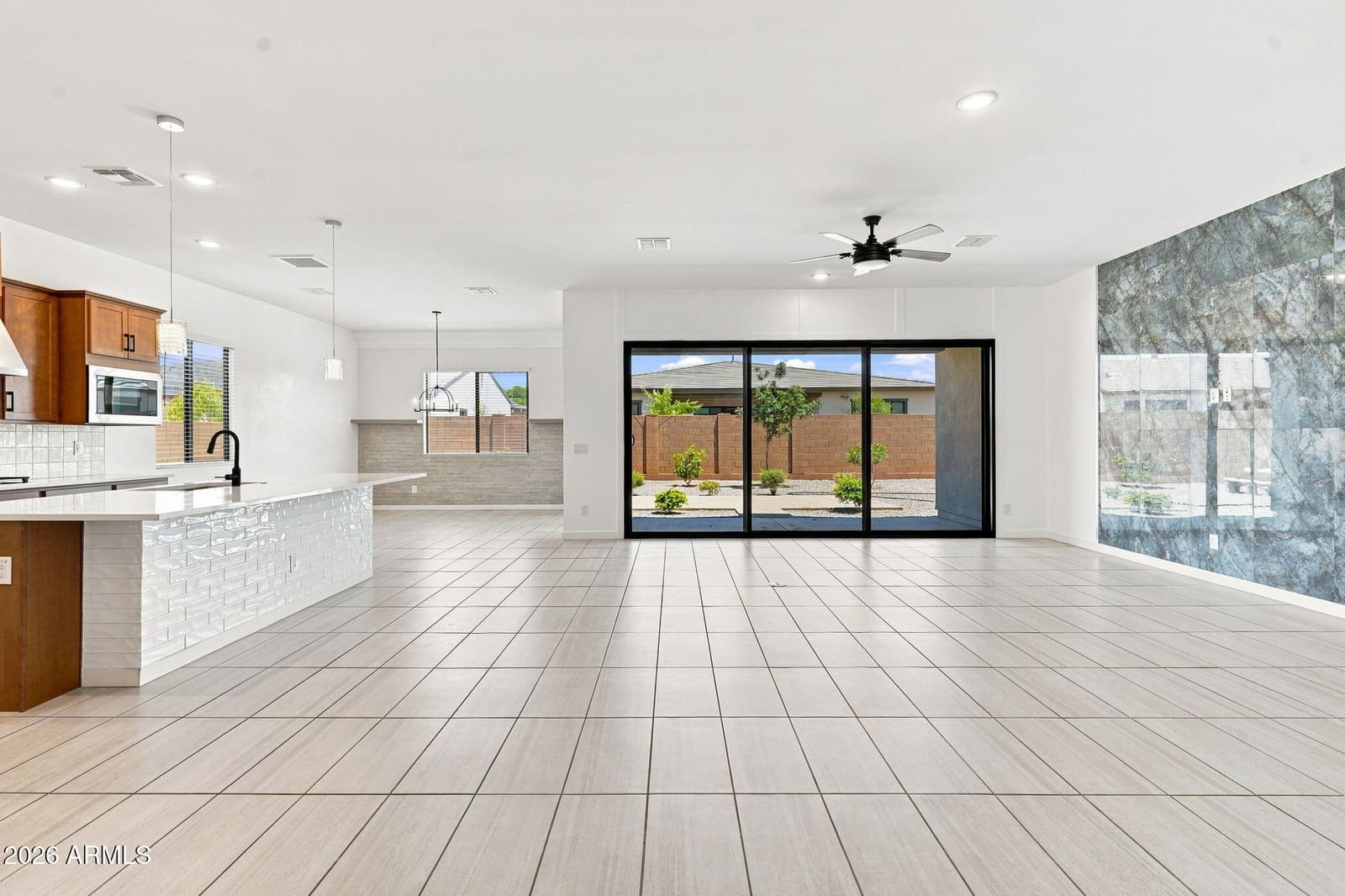 7527 N 84TH Avenue, Glendale, AZ 85305 — photo 16 of 60