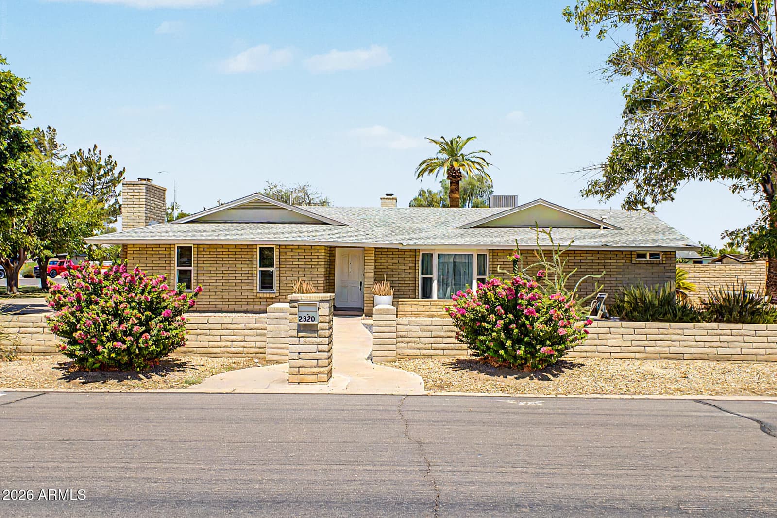 2320 W HARRISON Street, Chandler, AZ 85224 — photo 1 of 46