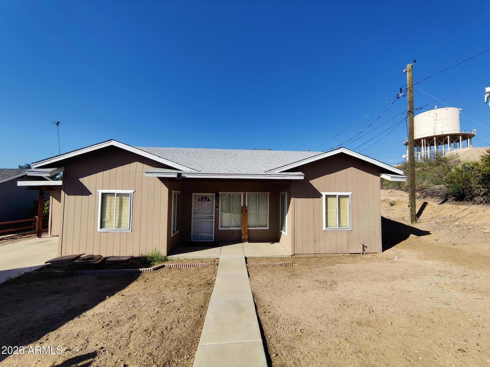 345 N MADISON Street, Wickenburg, AZ 85390 — photo 8 of 26