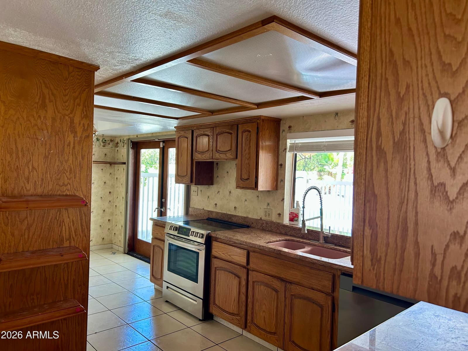13415 N 57th Place, Scottsdale, AZ 85254 — photo 8 of 32