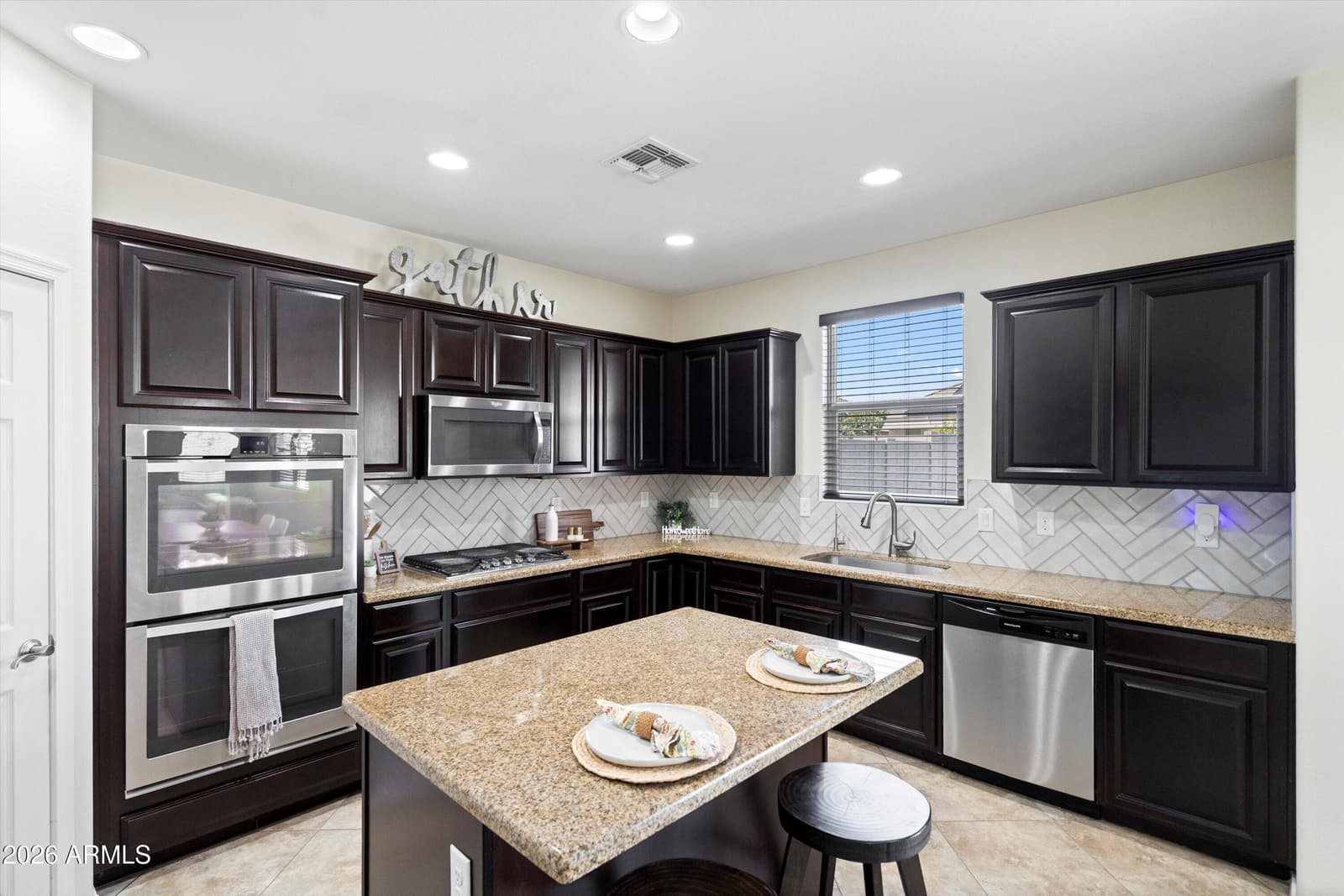 10855 S 175TH Drive, Goodyear, AZ 85338 — photo 15 of 96