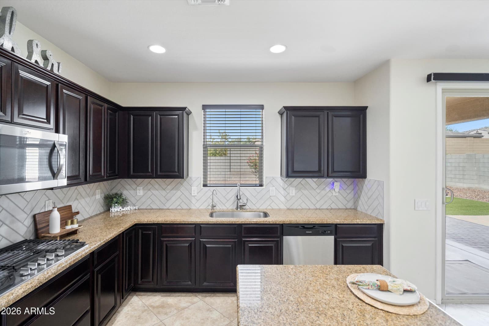 10855 S 175TH Drive, Goodyear, AZ 85338 — photo 18 of 96