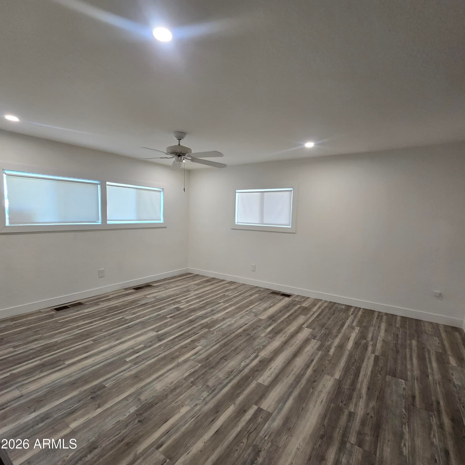 205 W BELL Road 156, Phoenix, AZ 85023 — photo 15 of 30