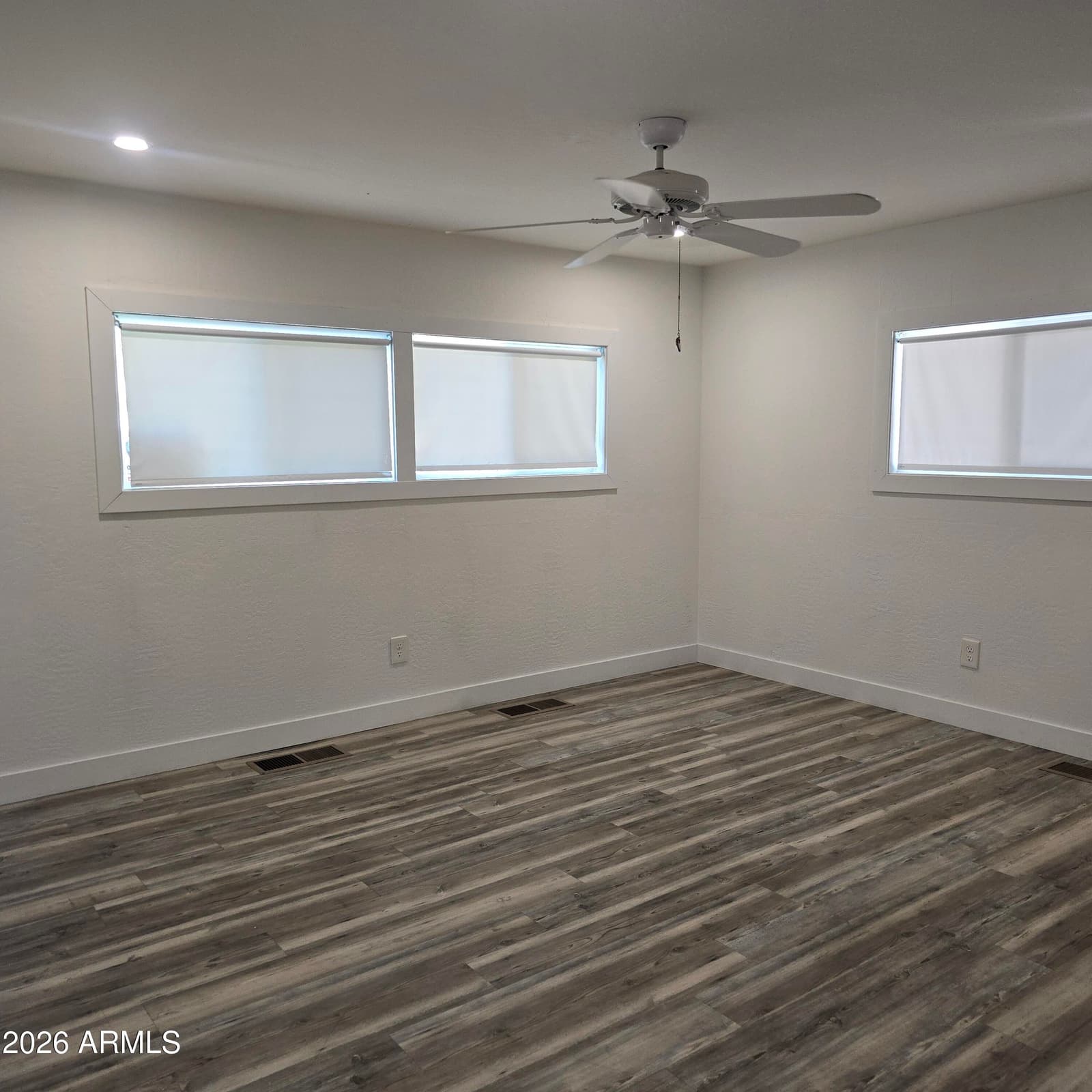 205 W BELL Road 156, Phoenix, AZ 85023 — photo 16 of 30