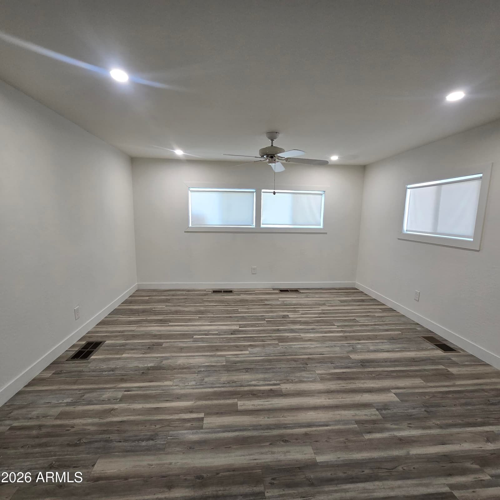 205 W BELL Road 156, Phoenix, AZ 85023 — photo 17 of 30