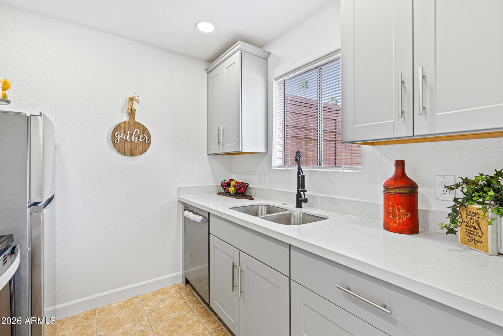 7126 N 19TH Avenue 184, Phoenix, AZ 85021 — photo 3 of 18