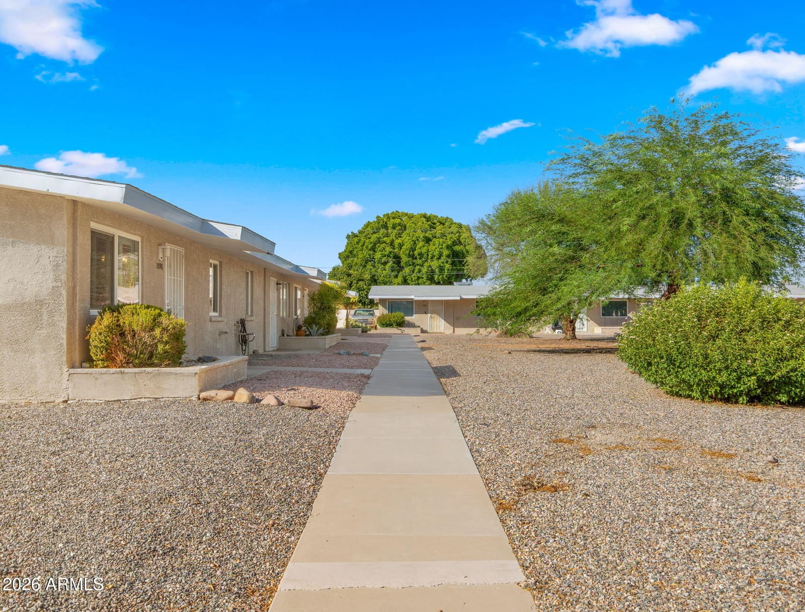 10518 W Oakmont Drive, Sun City, AZ 85351 — photo 2 of 20