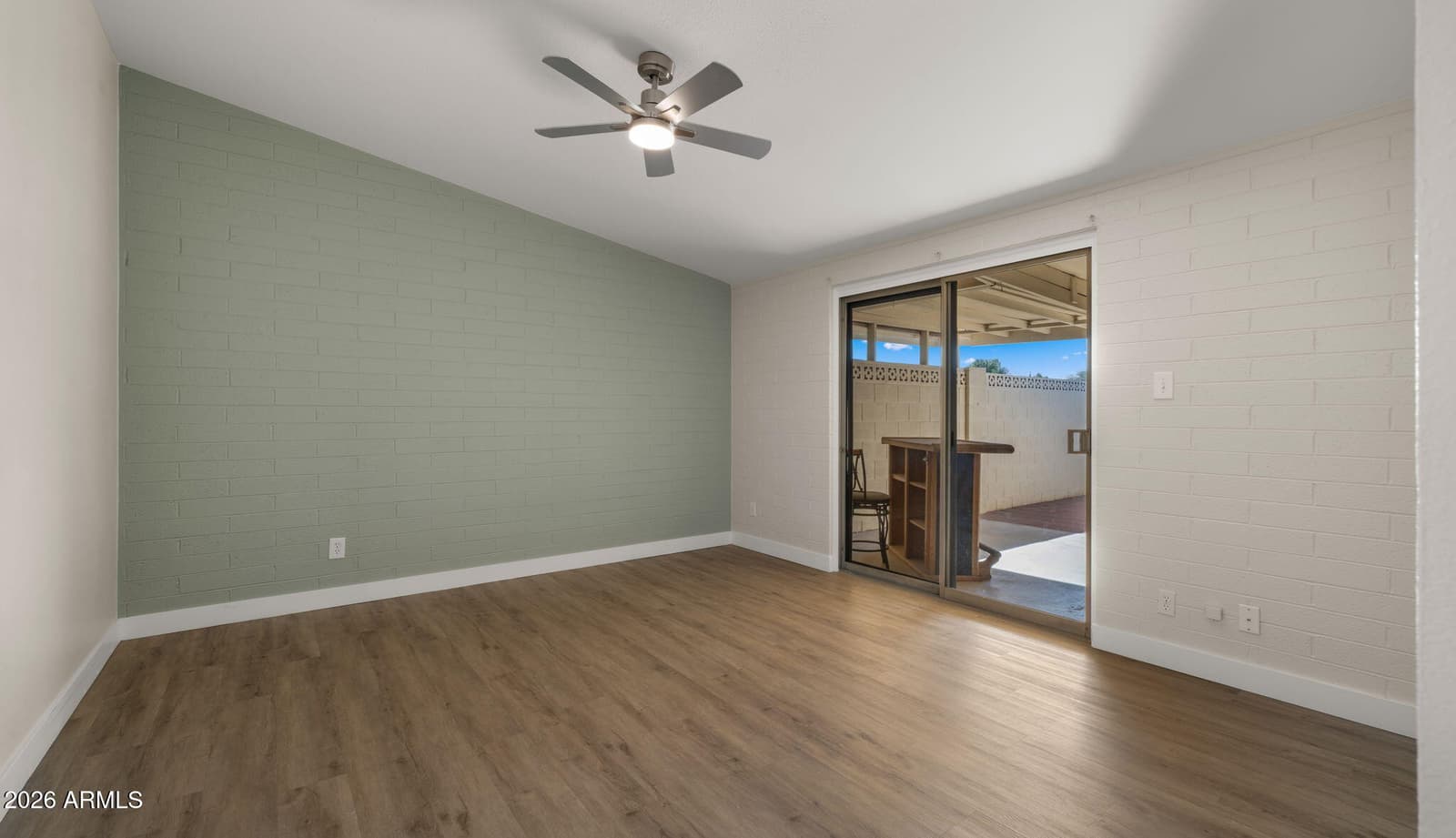10518 W Oakmont Drive, Sun City, AZ 85351 — photo 11 of 20