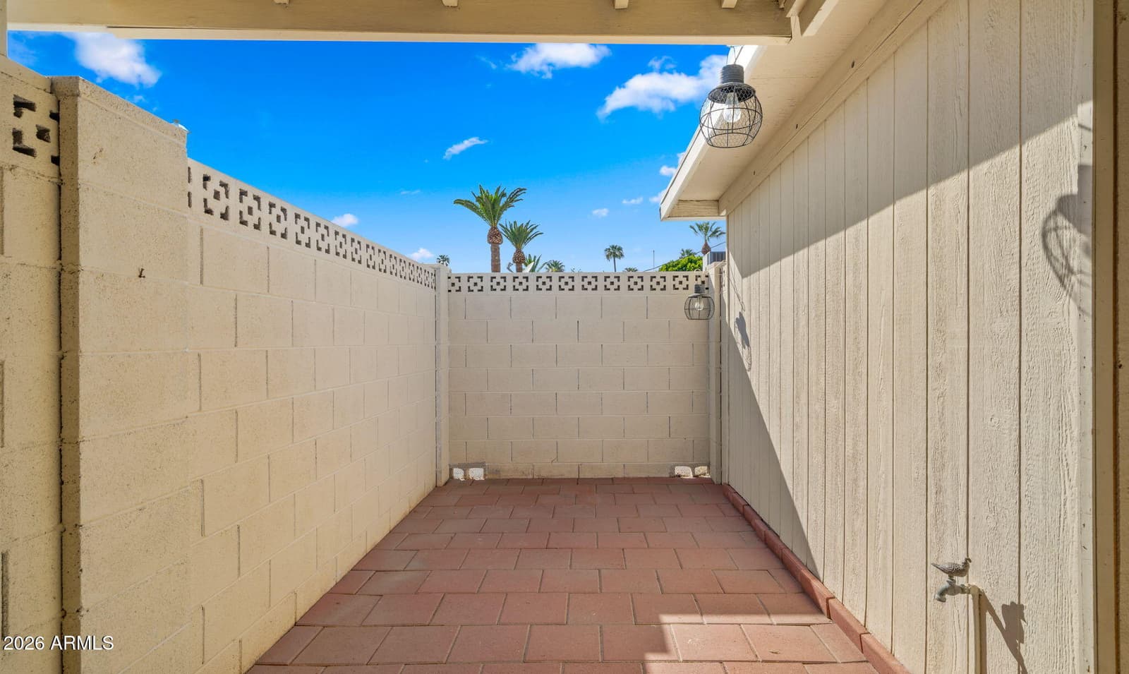 10518 W Oakmont Drive, Sun City, AZ 85351 — photo 17 of 20