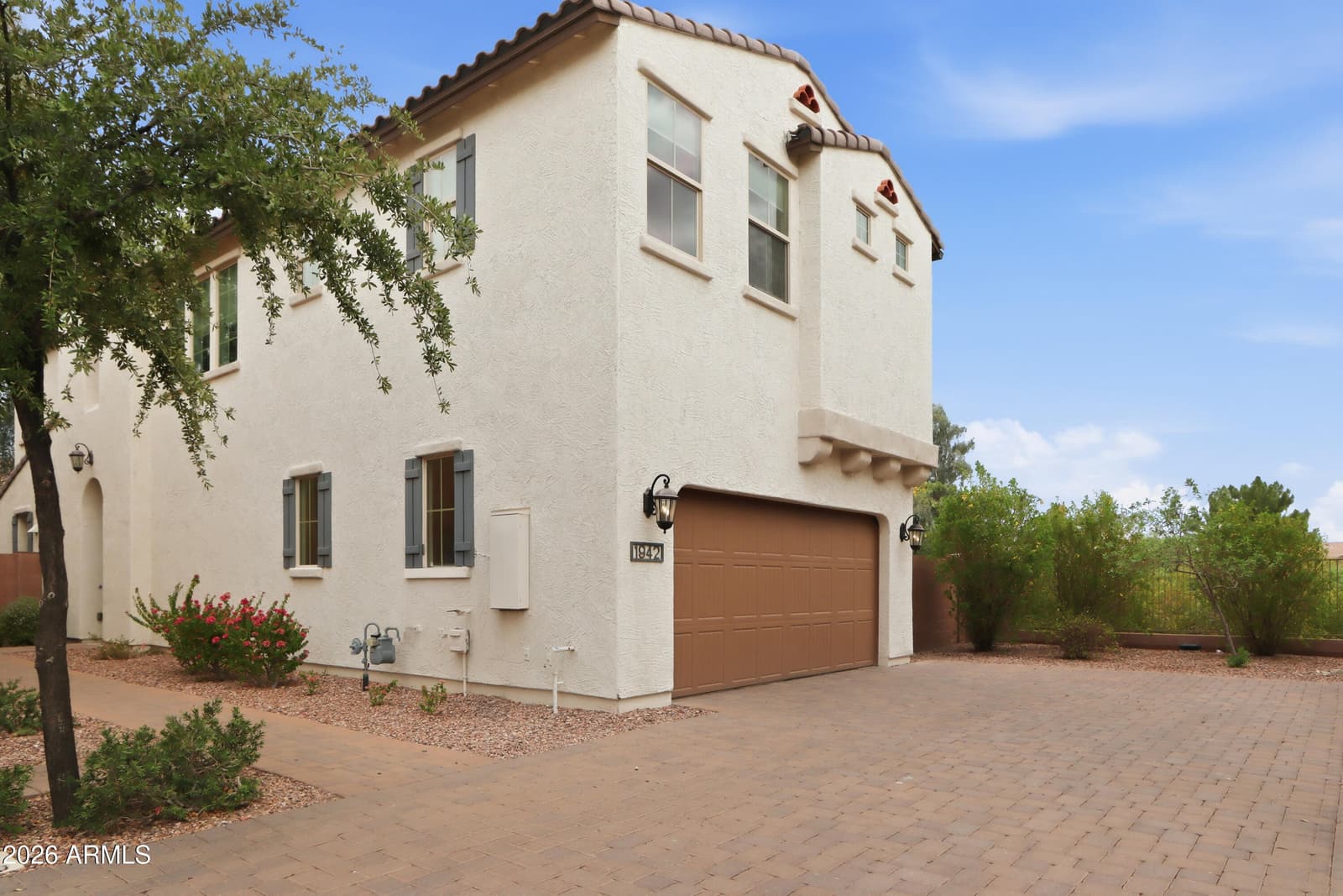 1942 S SYCAMORE Place, Chandler, AZ 85286 — photo 1 of 51