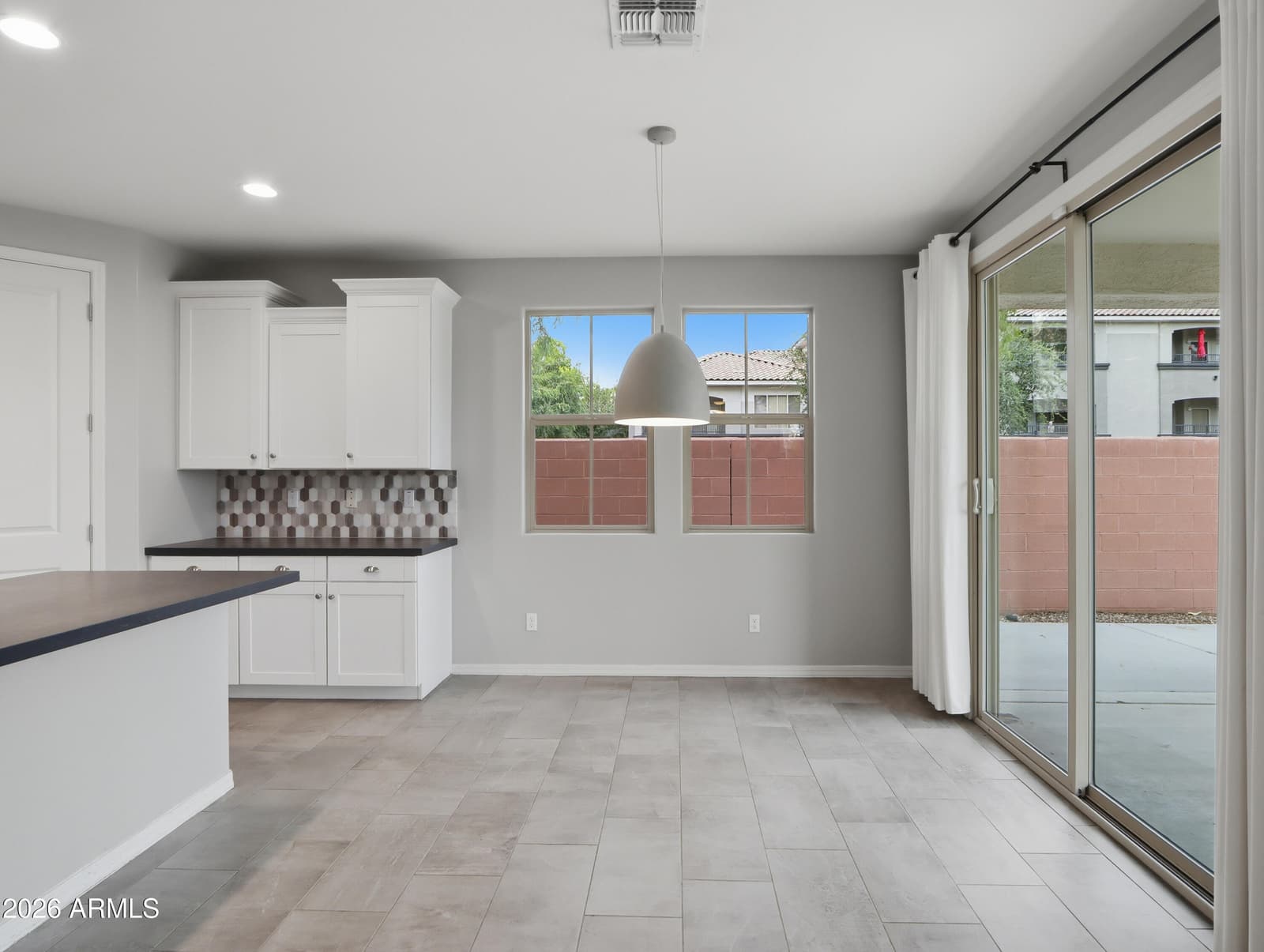 1942 S SYCAMORE Place, Chandler, AZ 85286 — photo 10 of 51