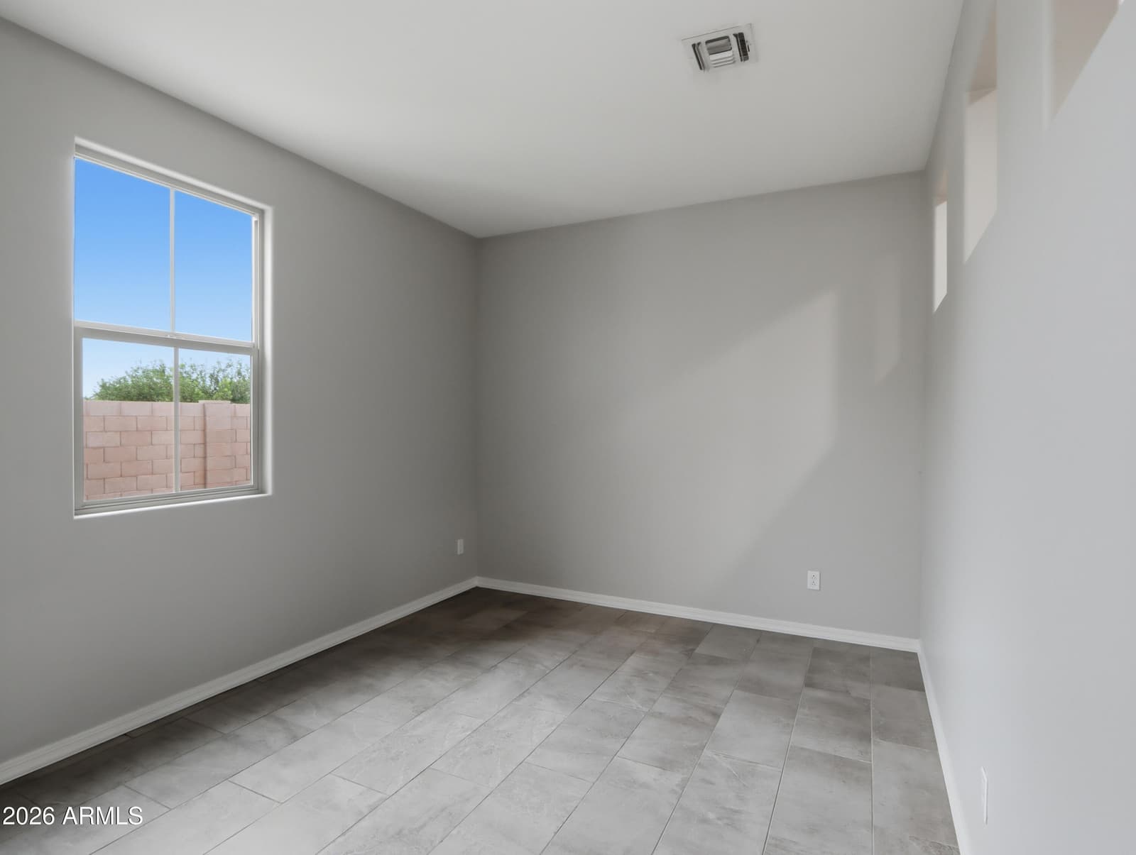 1942 S SYCAMORE Place, Chandler, AZ 85286 — photo 7 of 51
