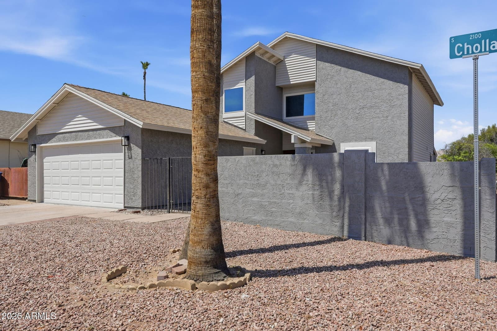 2134 S CHOLLA, Mesa, AZ 85202 — photo 3 of 41