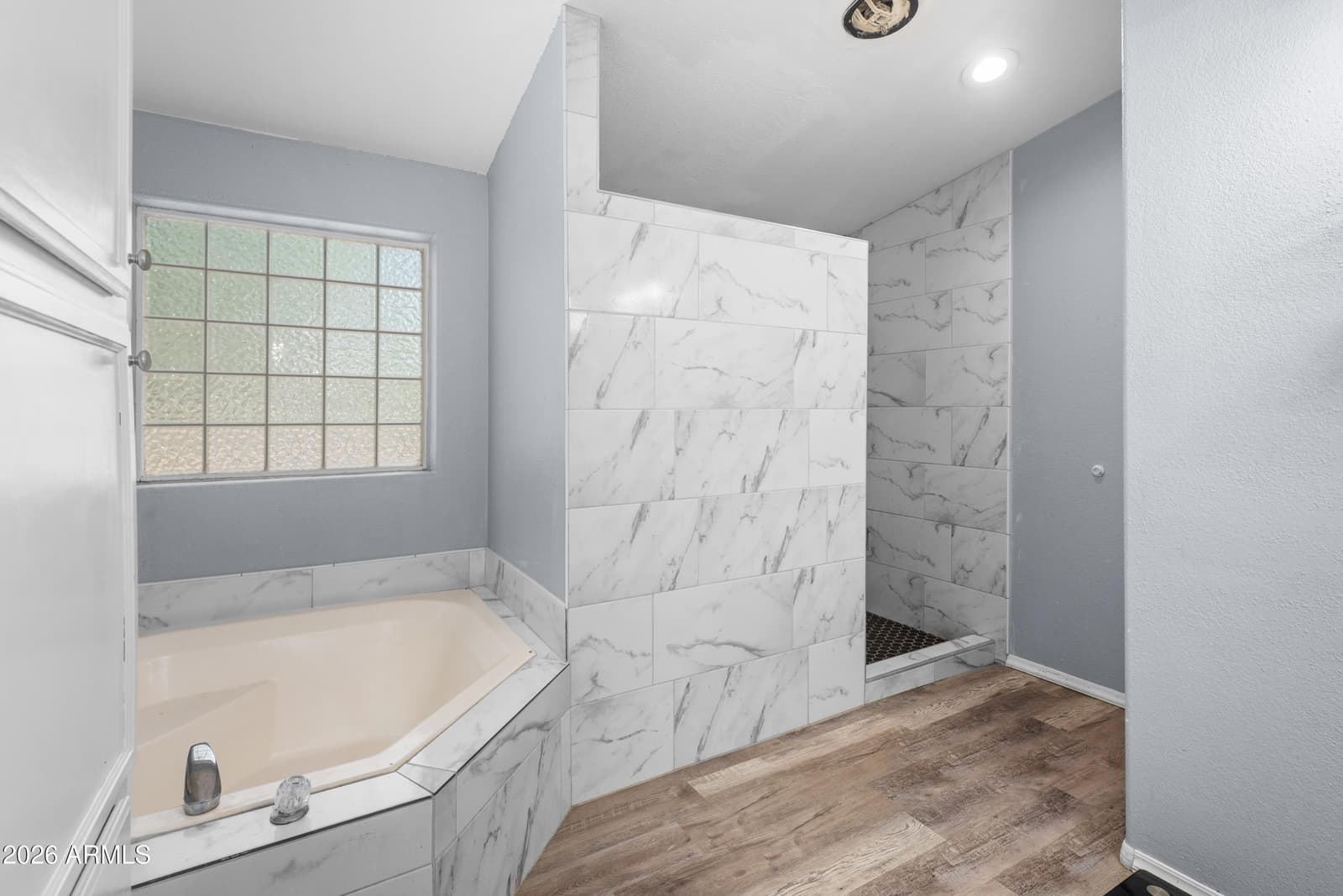 730 W MCKELLIPS Boulevard, Apache Junction, AZ 85120 — photo 15 of 27