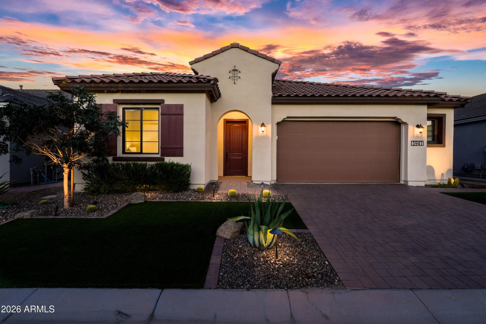 5941 N 207TH Avenue, Buckeye, AZ 85396 — photo 1 of 92