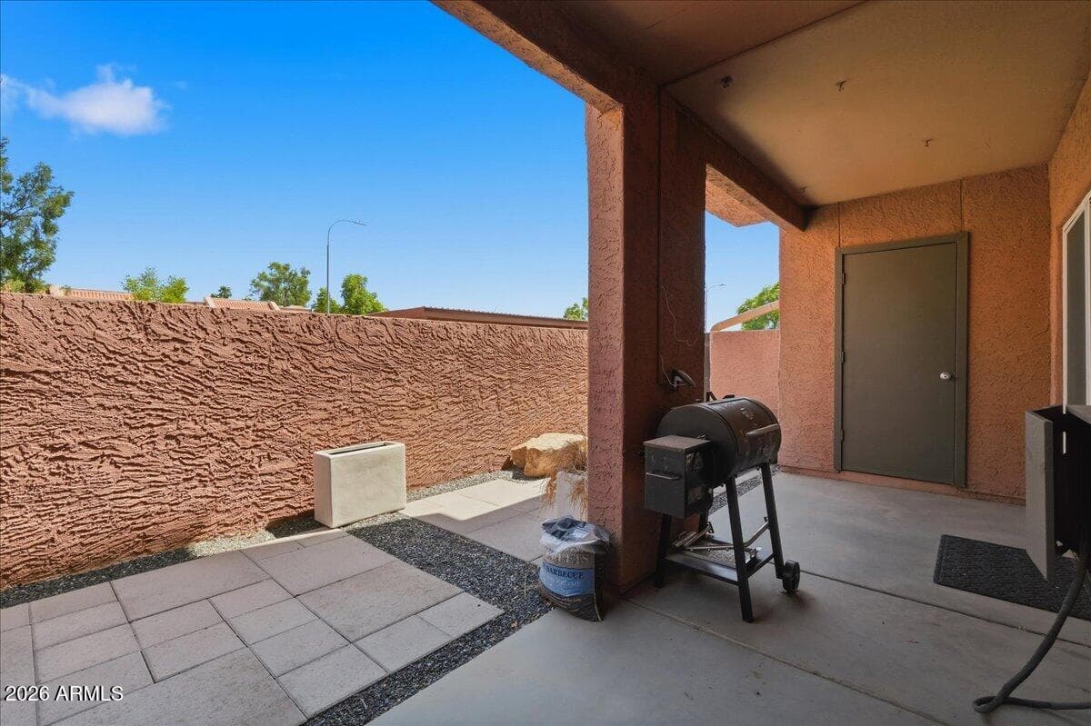 540 N MAY 1075, Mesa, AZ 85201 — photo 2 of 23