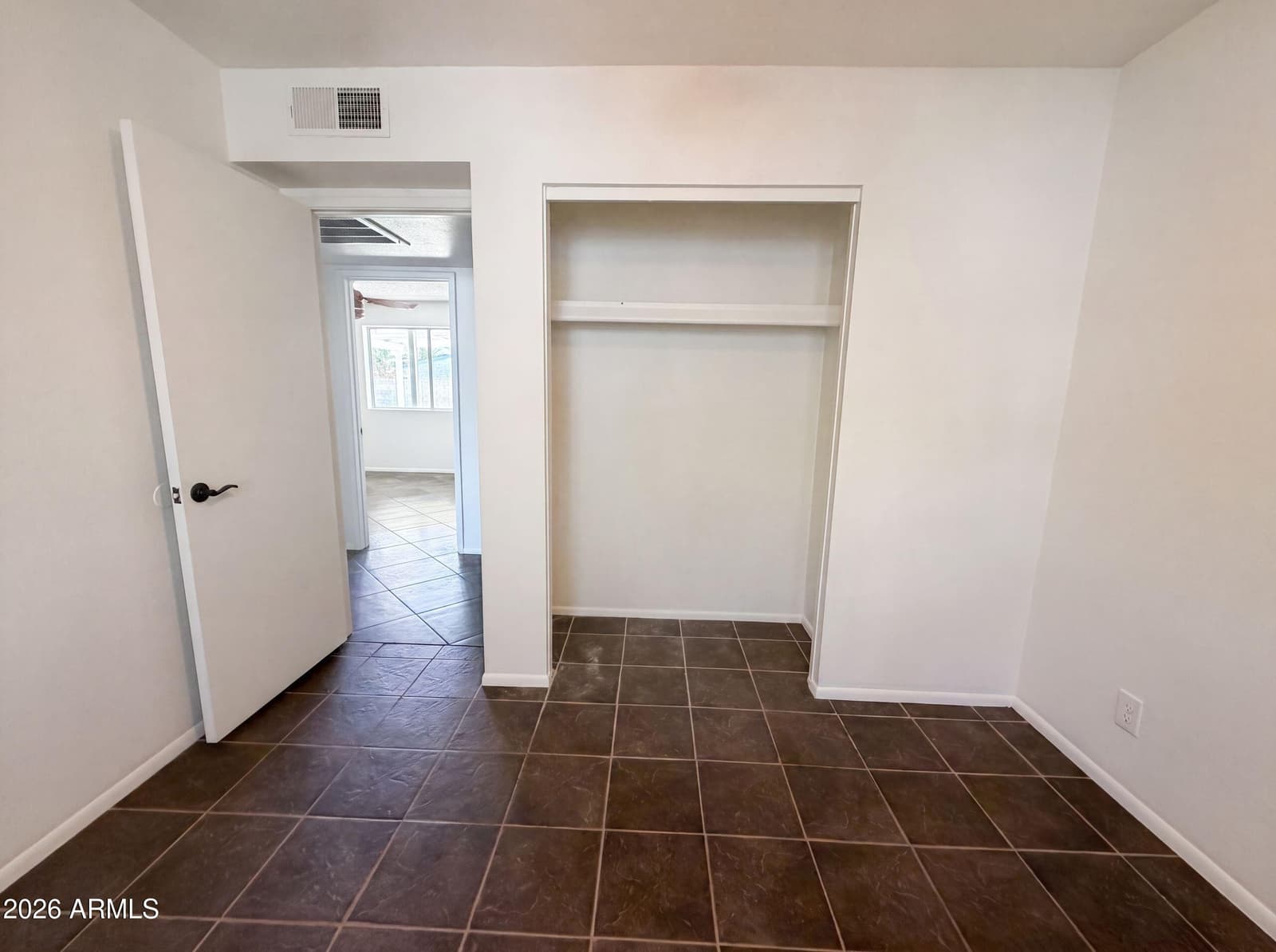 19825 N 5TH Drive, Phoenix, AZ 85027 — photo 12 of 23