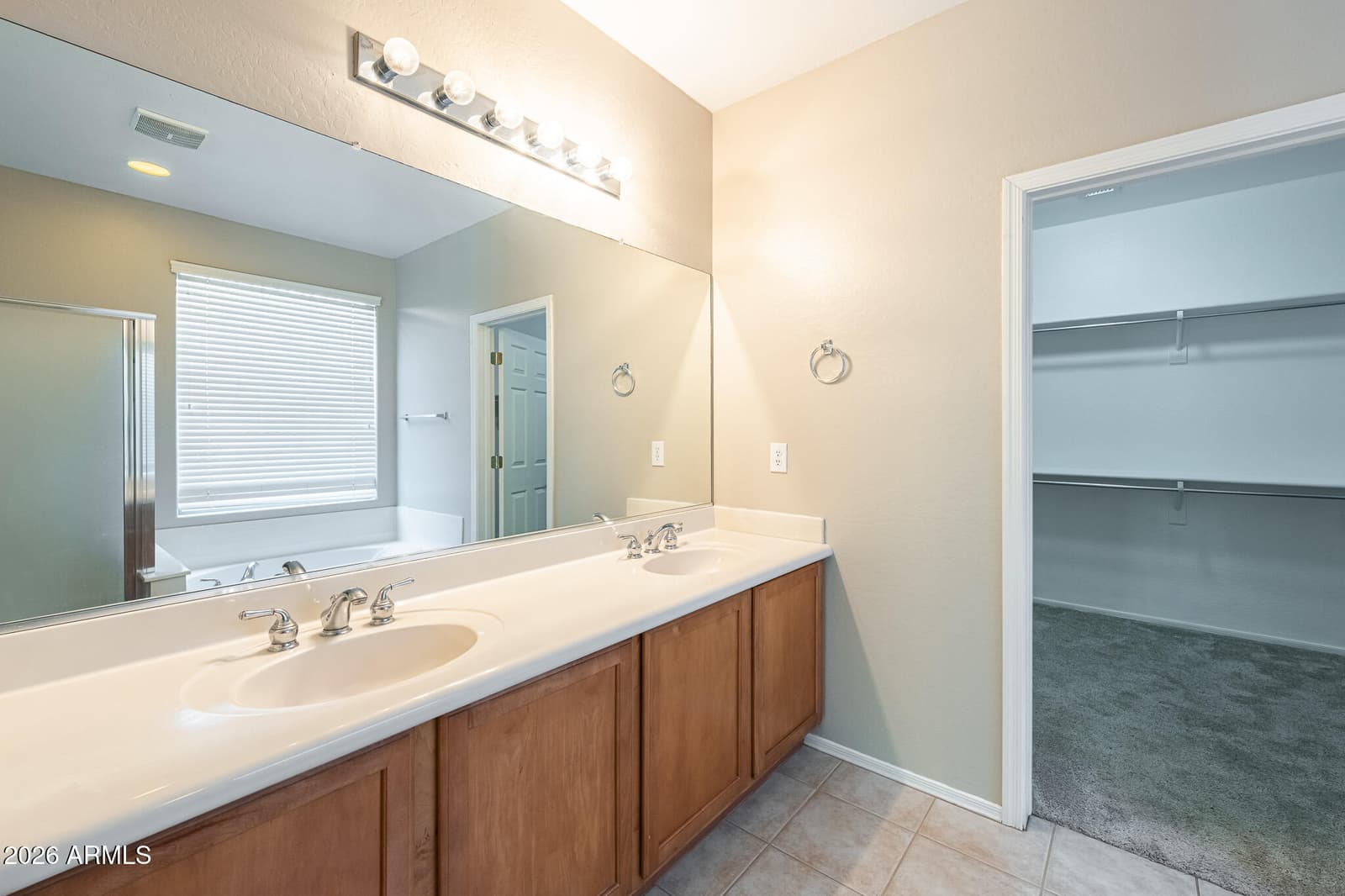 39608 N LOST LEGEND Drive, Phoenix, AZ 85086 — photo 19 of 48