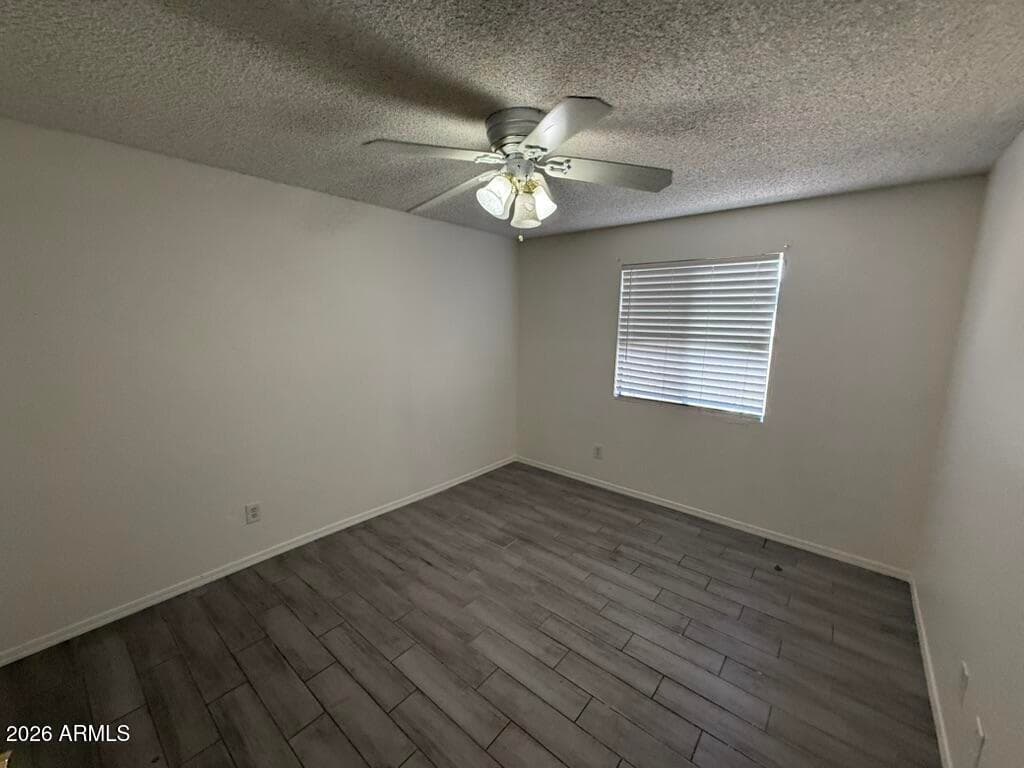 6711 W OSBORN Road 78, Phoenix, AZ 85033 — photo 2 of 4