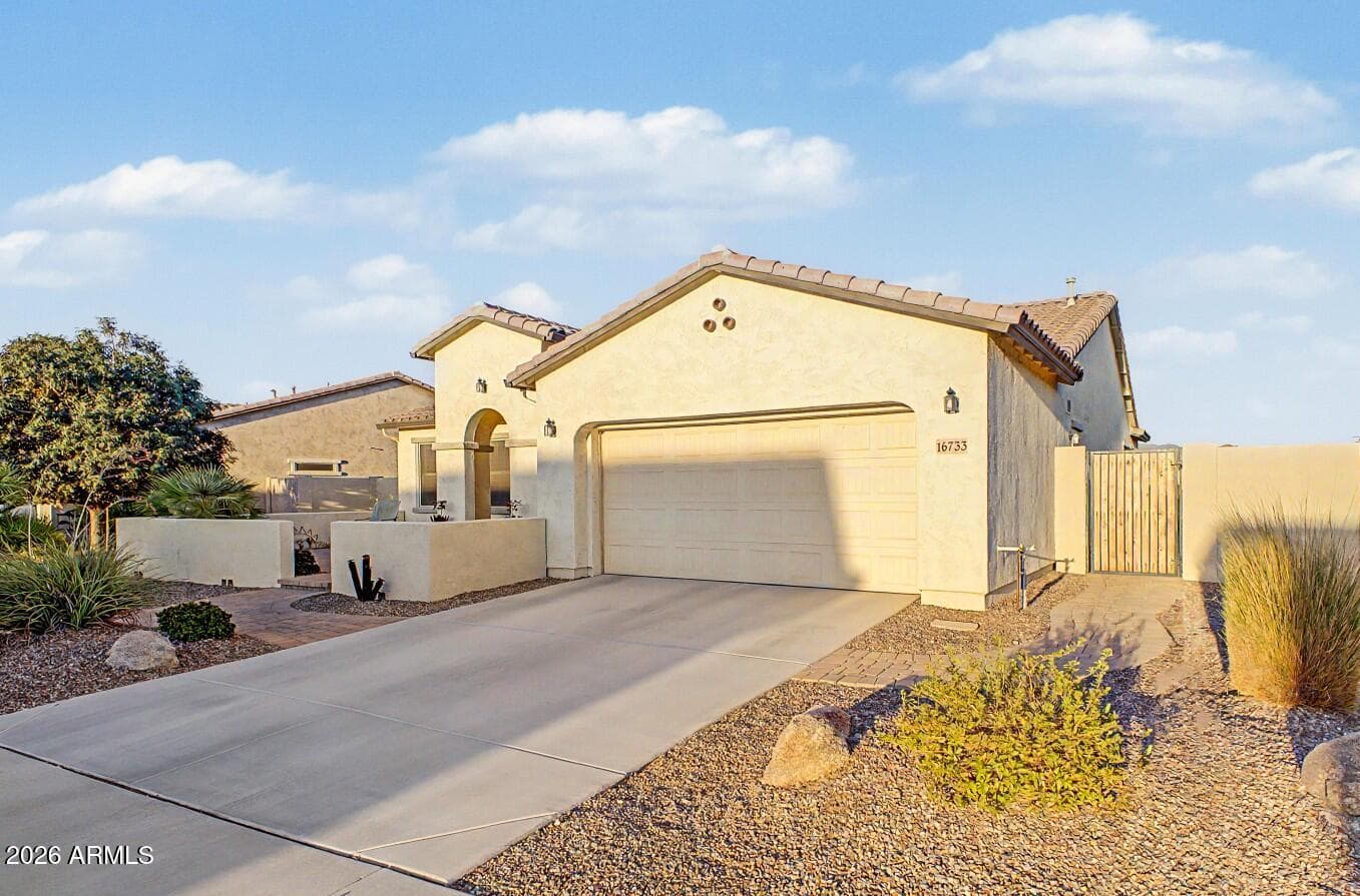 16733 S 180TH Drive, Goodyear, AZ 85338 — photo 3 of 51