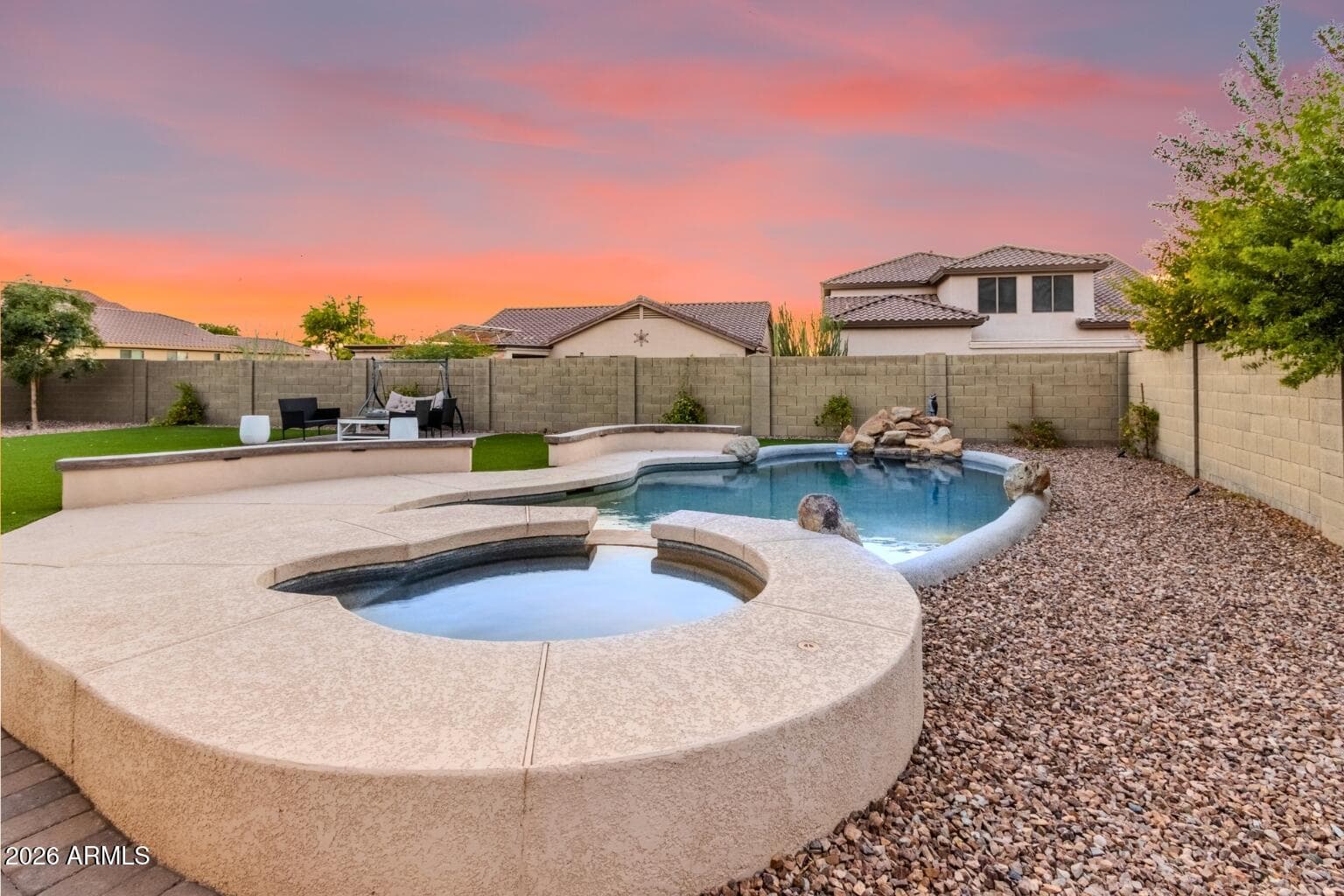 2422 W CLEARVIEW Trail, Anthem, AZ 85086 — photo 25 of 43