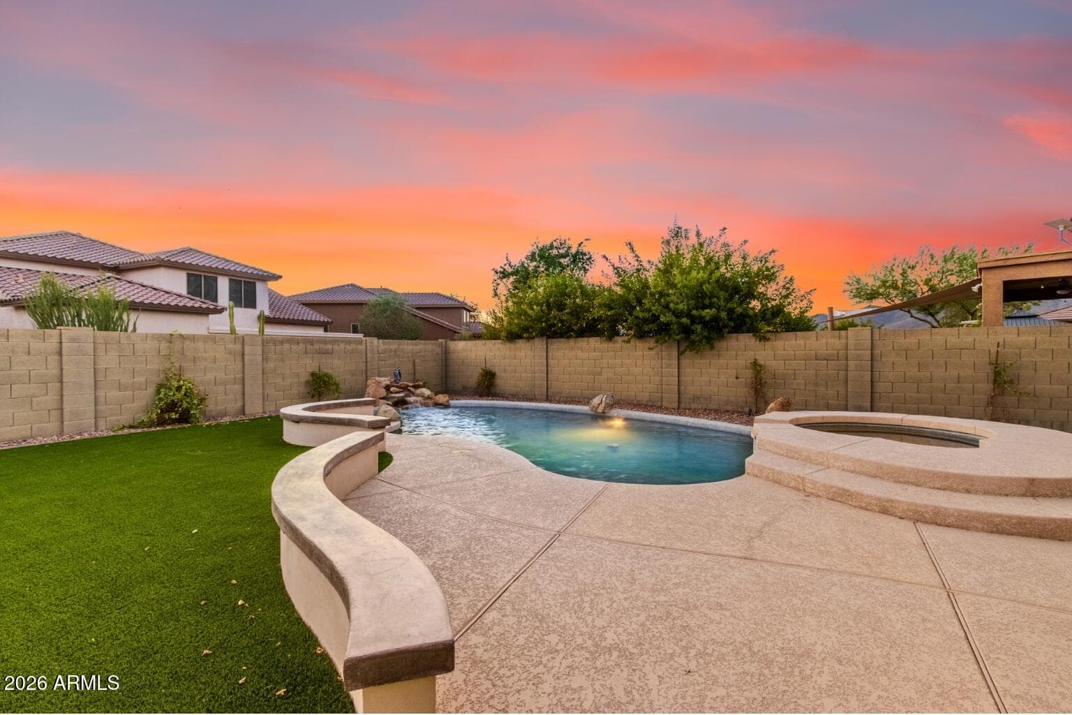 2422 W CLEARVIEW Trail, Anthem, AZ 85086 — photo 30 of 43
