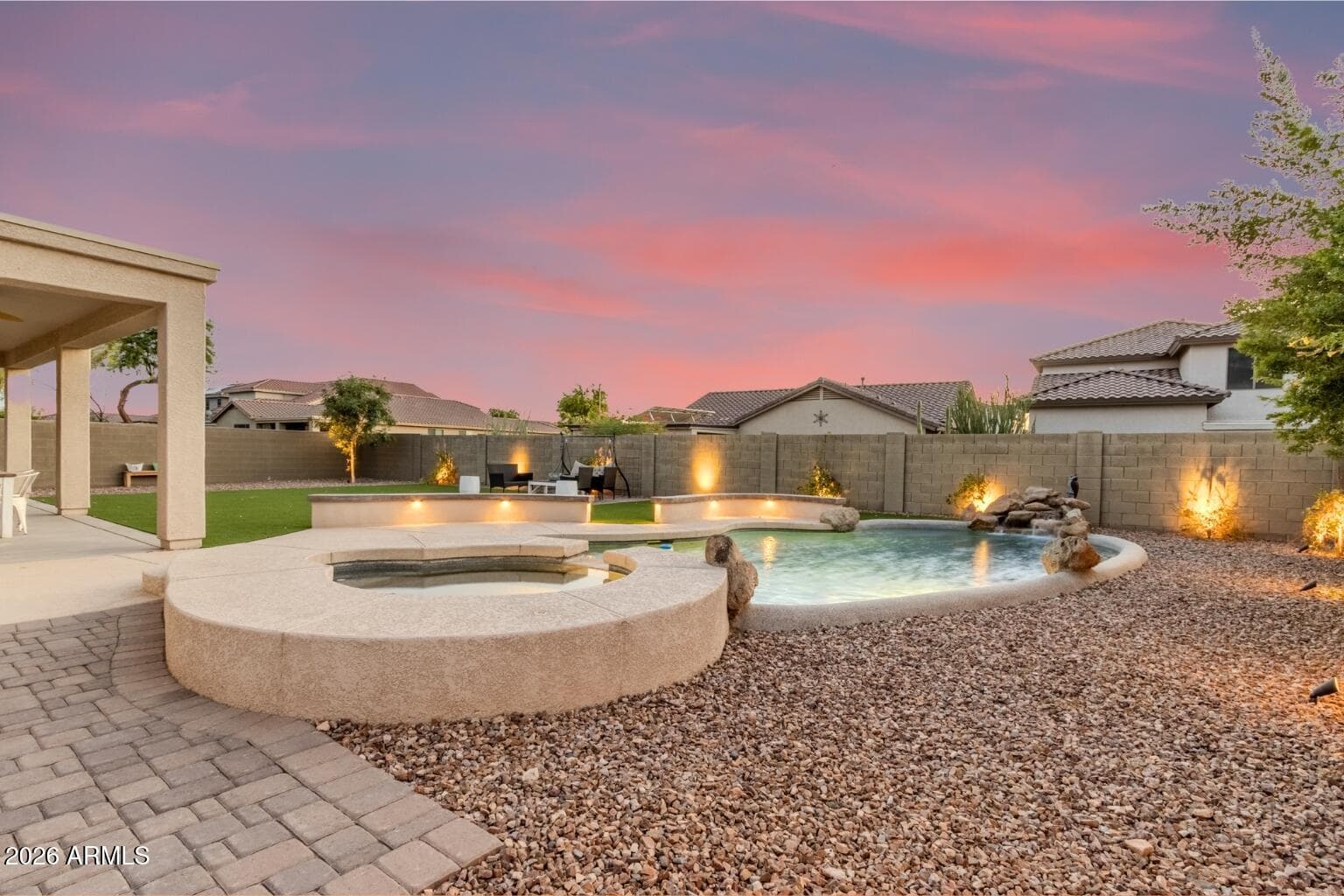 2422 W CLEARVIEW Trail, Anthem, AZ 85086 — photo 37 of 43