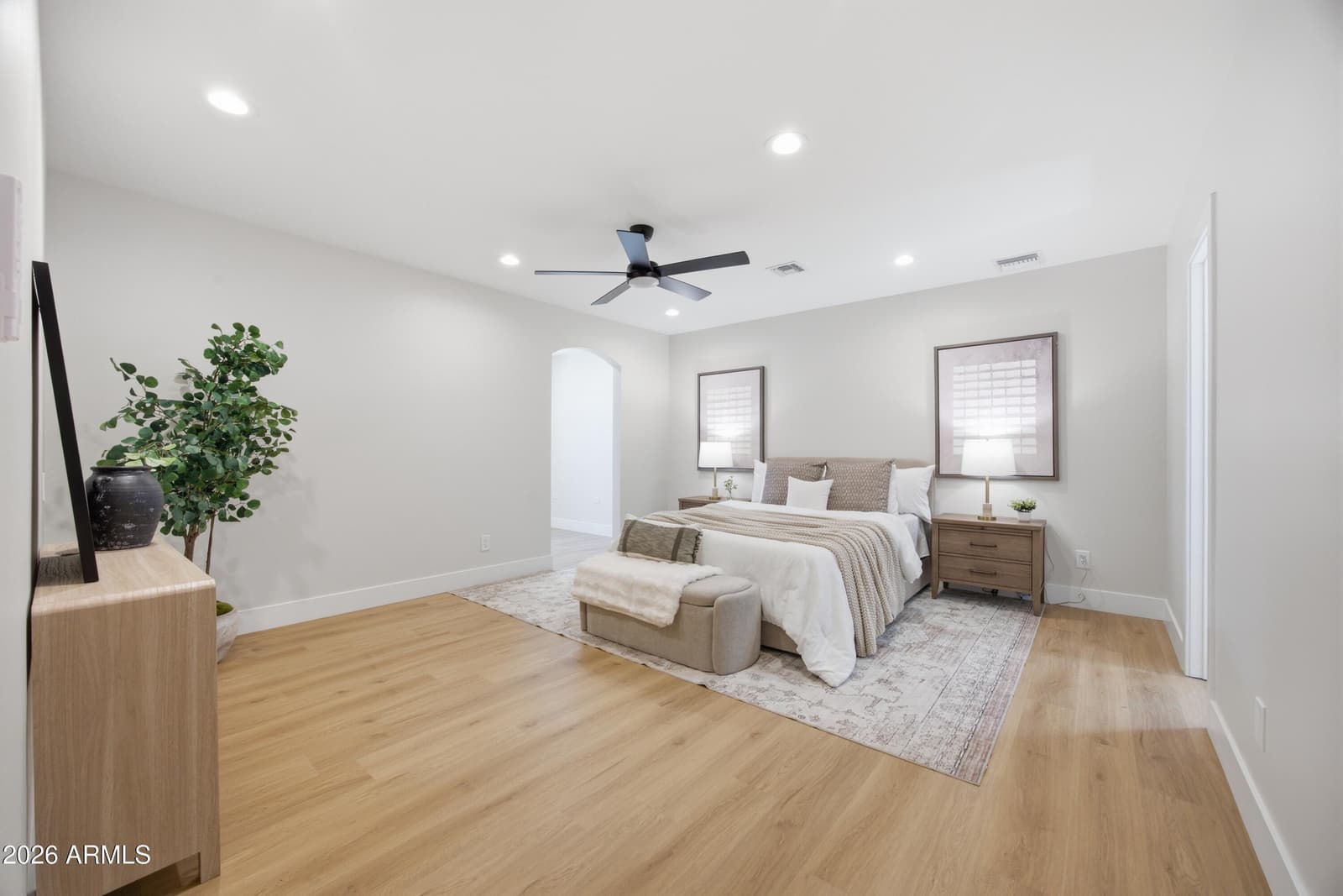 4928 E VIRGINIA Avenue, Phoenix, AZ 85008 — photo 19 of 41