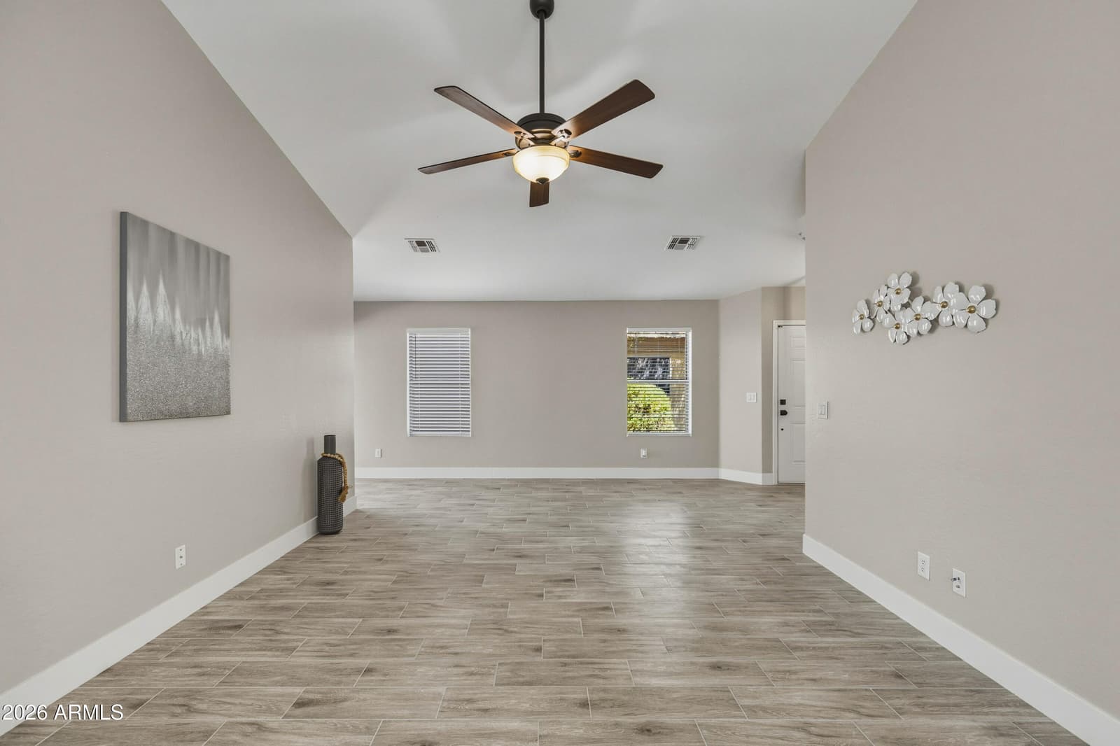 43702 W MAGNOLIA Road, Maricopa, AZ 85138 — photo 7 of 38