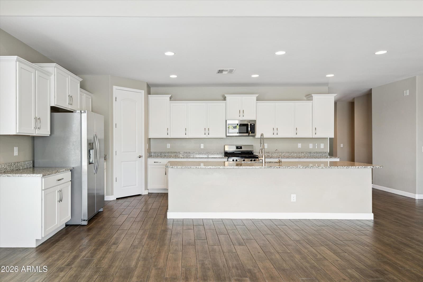 26009 N 137TH Lane, Peoria, AZ 85383 — photo 8 of 47