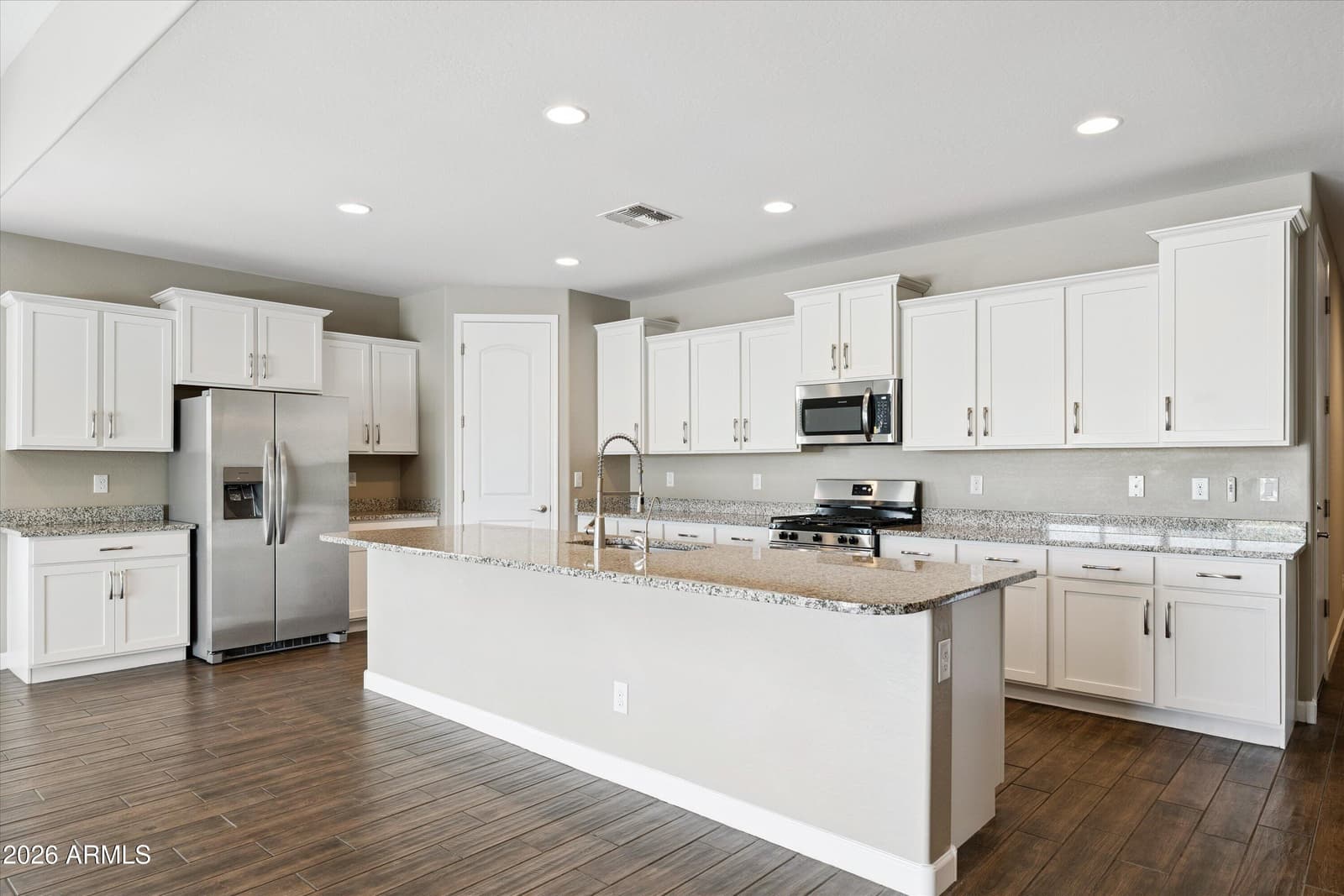 26009 N 137TH Lane, Peoria, AZ 85383 — photo 11 of 47