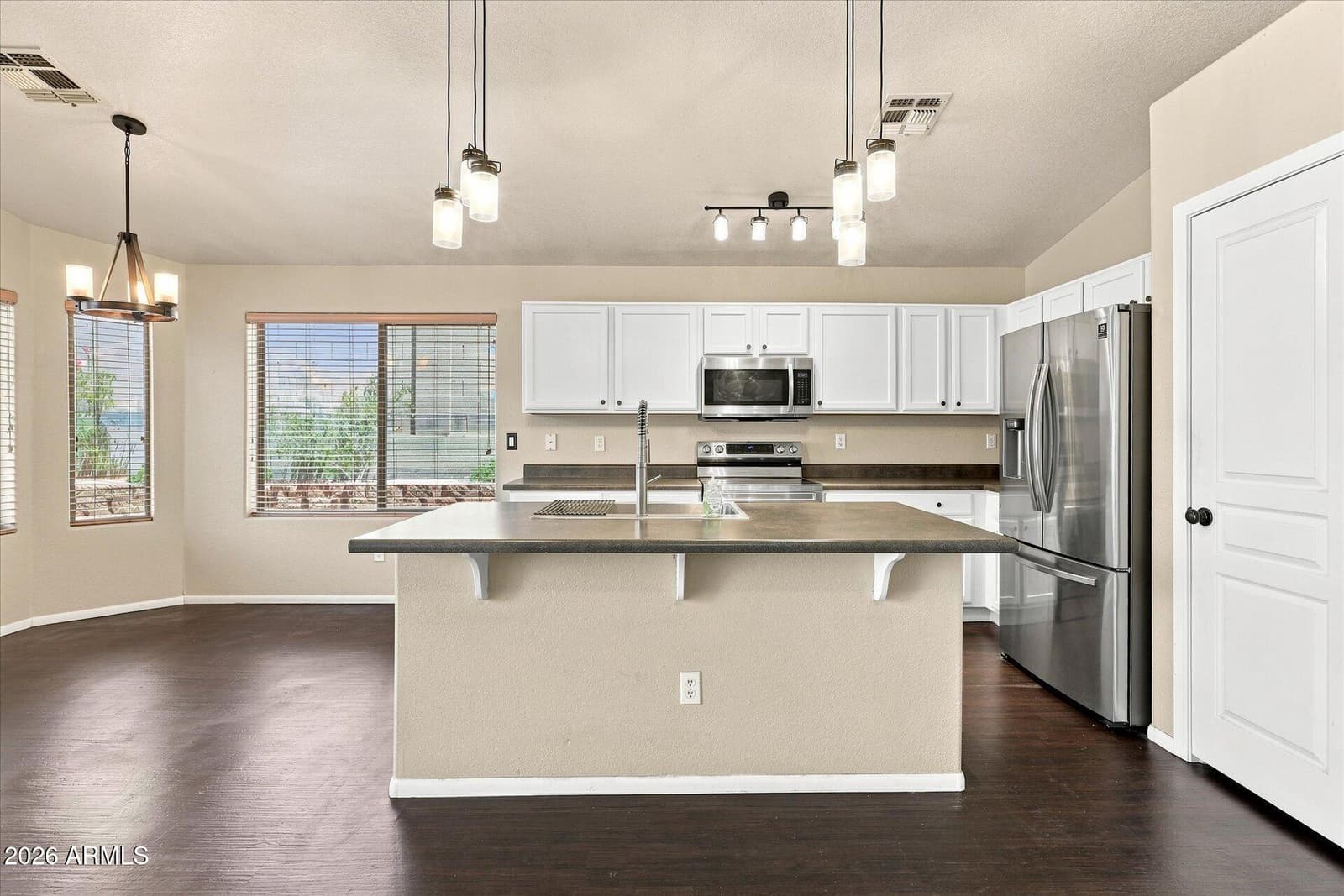 4034 W CHISUM Trail, Phoenix, AZ 85083 — photo 18 of 40