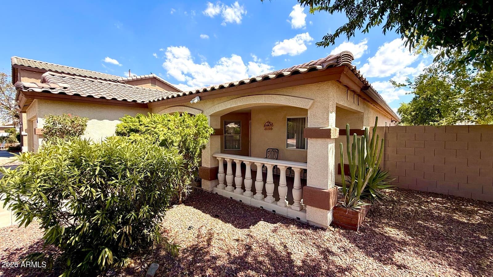 7129 W TORONTO Way, Phoenix, AZ 85043 — photo 5 of 43